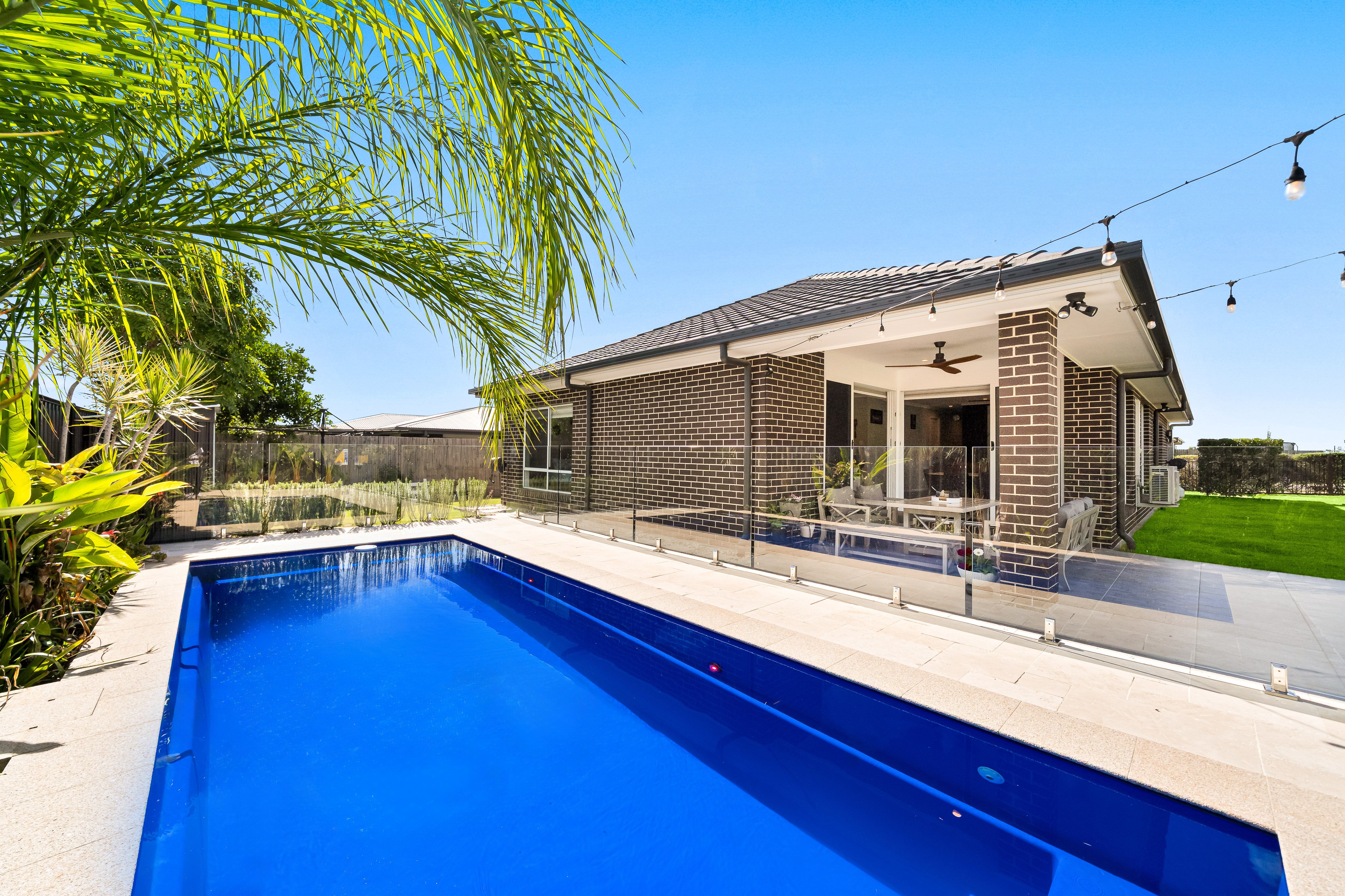27 Ede Road, Collingwood Park QLD 4301
