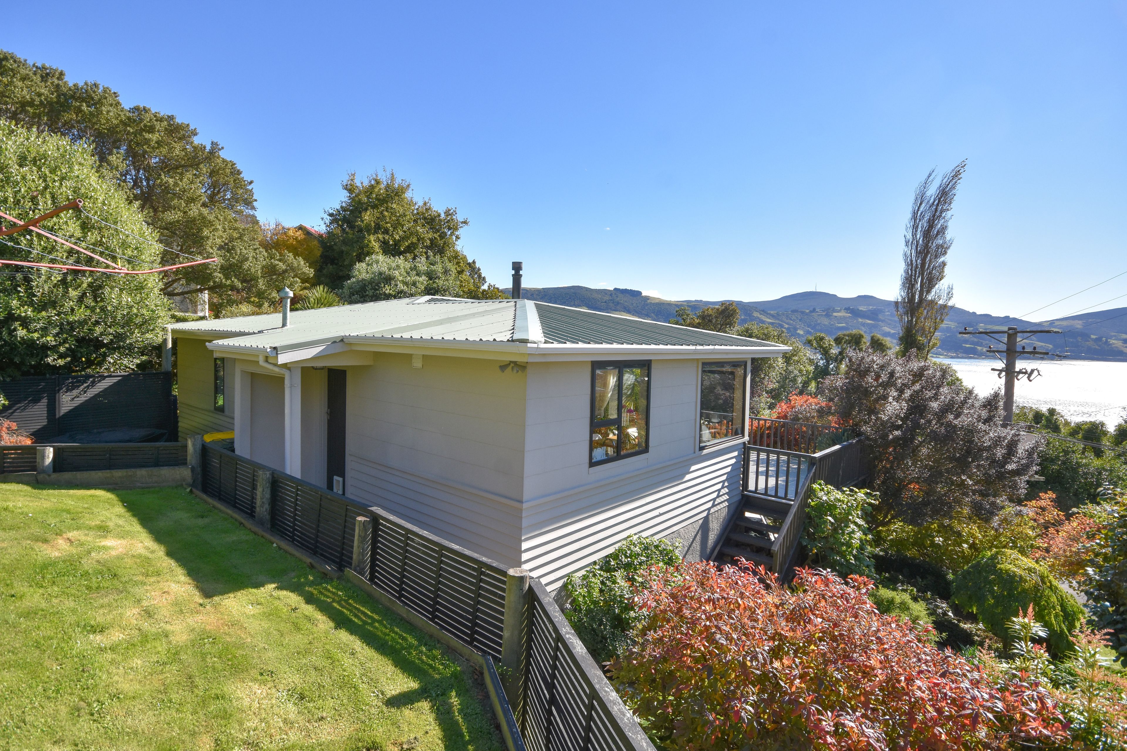 13 Hellyer Street, Macandrew Bay, Dunedin City