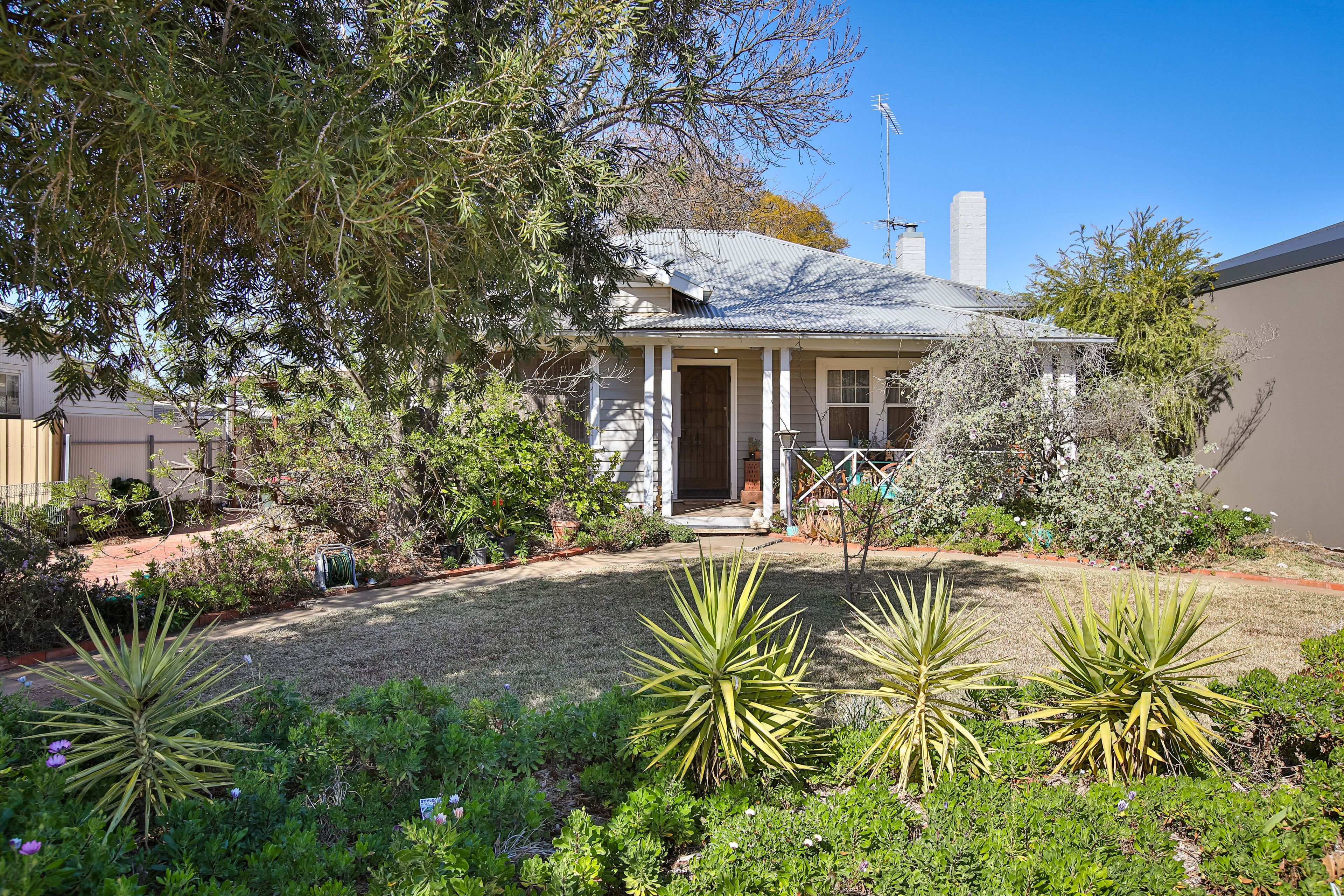24 Walnut Avenue, Mildura VIC 3500