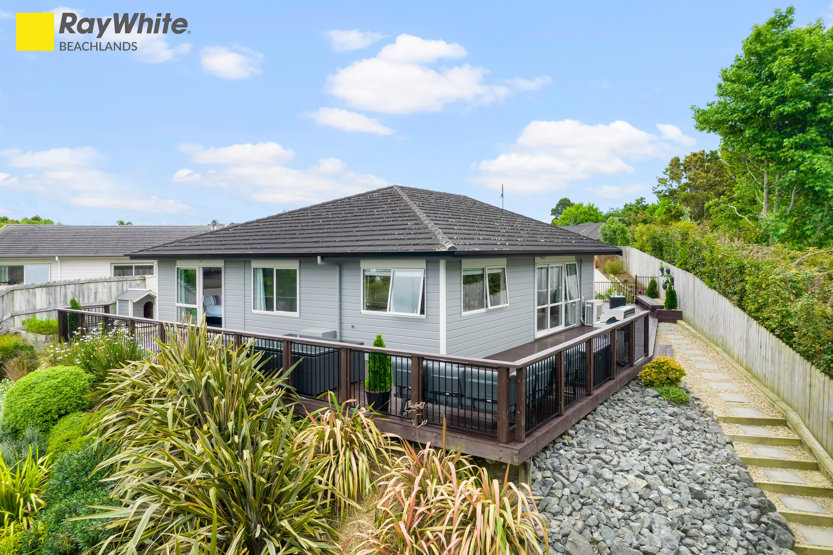 29F Bell Road, Beachlands, Manukau City