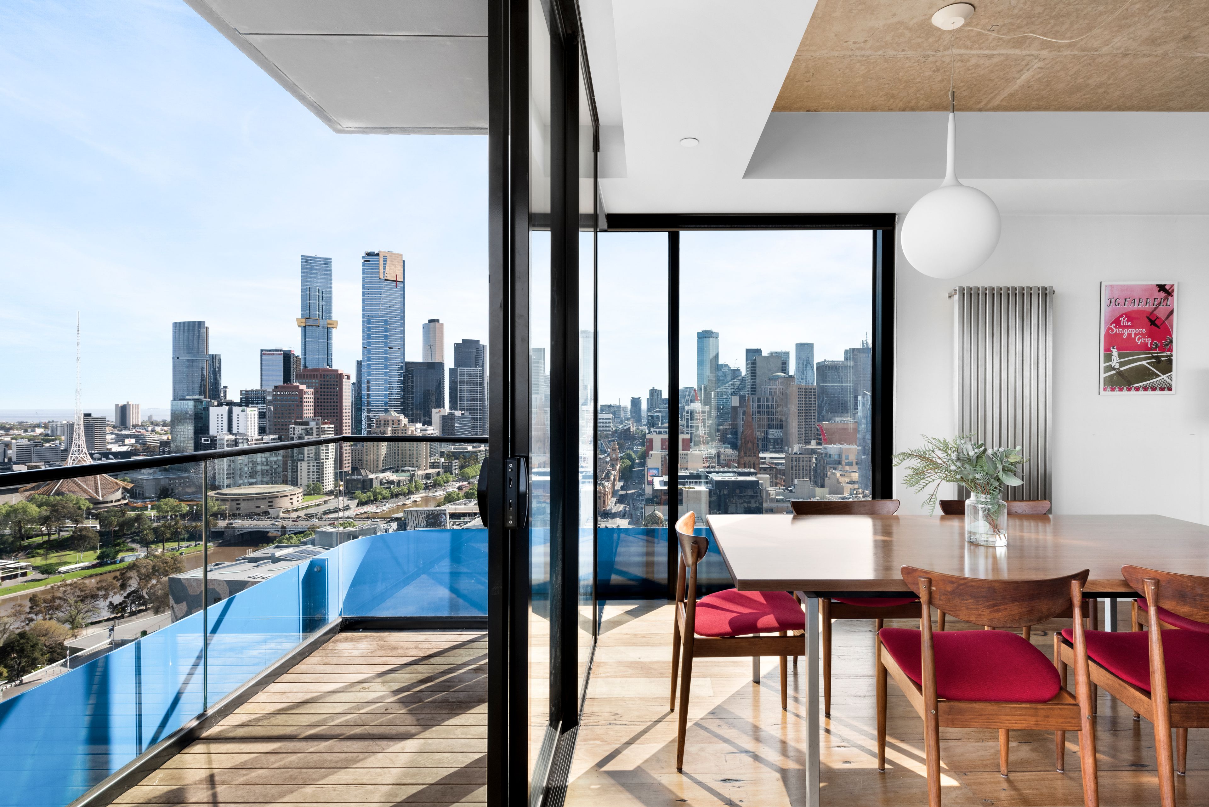 2601 & 2702/82 Flinders Street, Melbourne, VIC 3000