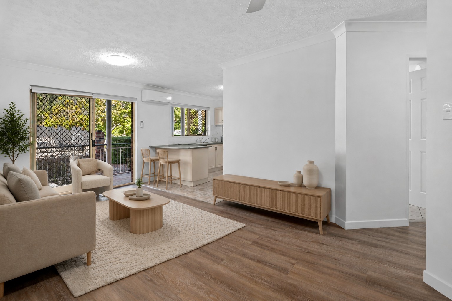 1/1 Peach Street, Greenslopes, QLD 4120