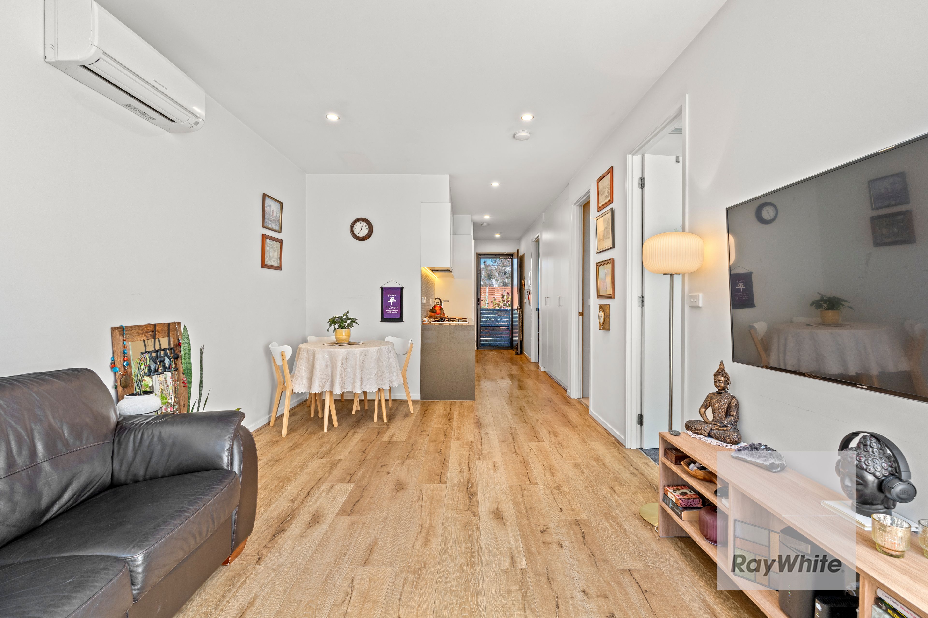 101/264-268 Waterdale Road — photo 6 of 19