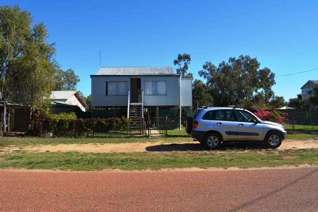 10 Aqua Street, Blackall QLD 4472