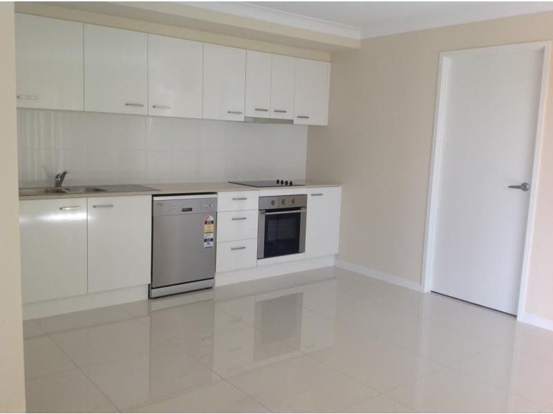 2/35 Lacewing Street, Rosewood, QLD 4340