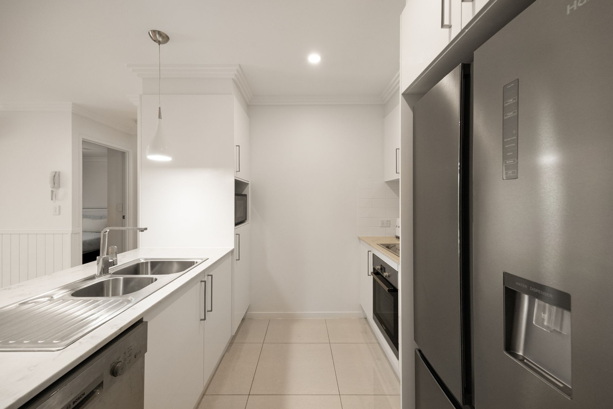 10/14 Pashen Street — photo 8 of 14