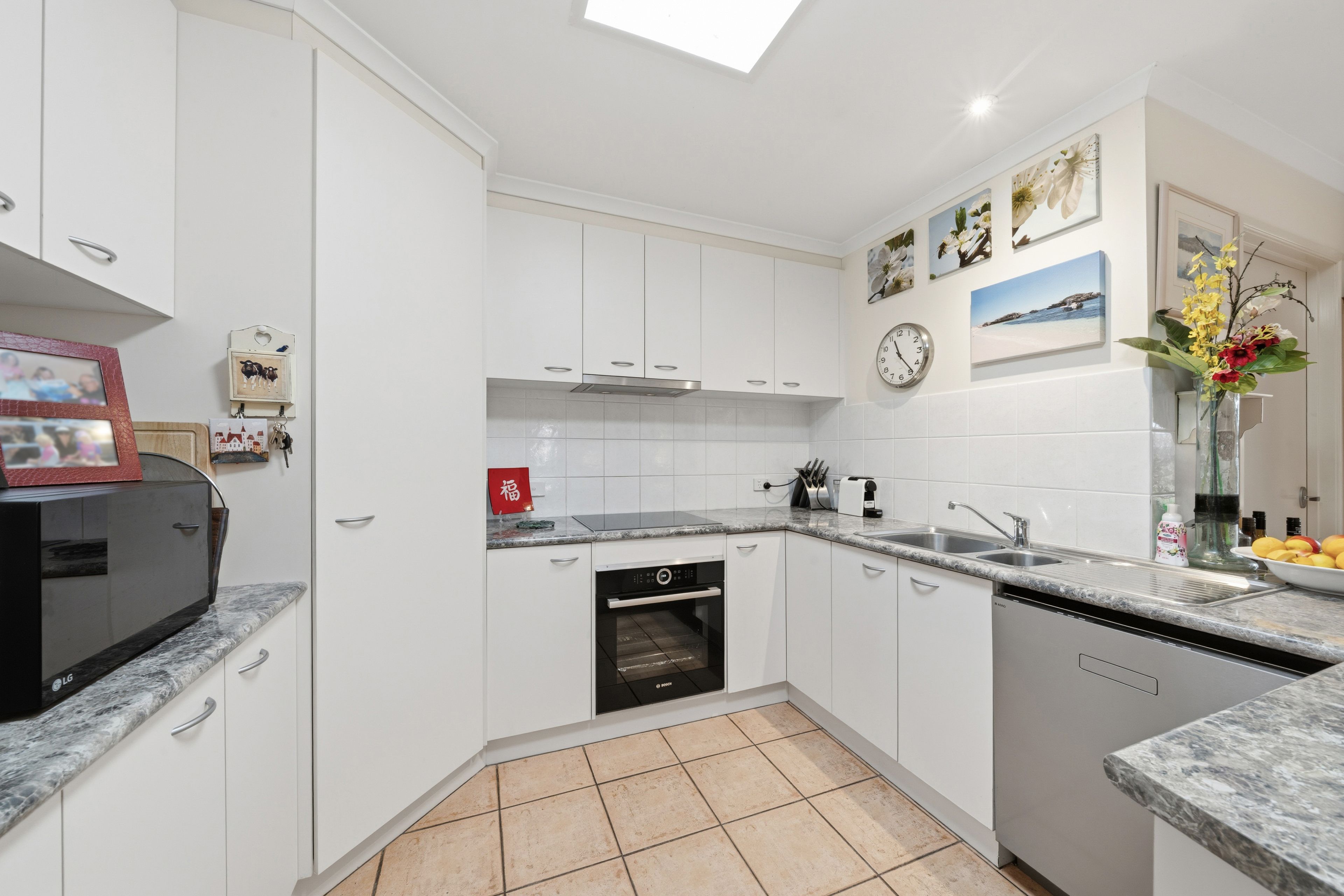 31/92 Casey Crescent — photo 6 of 26