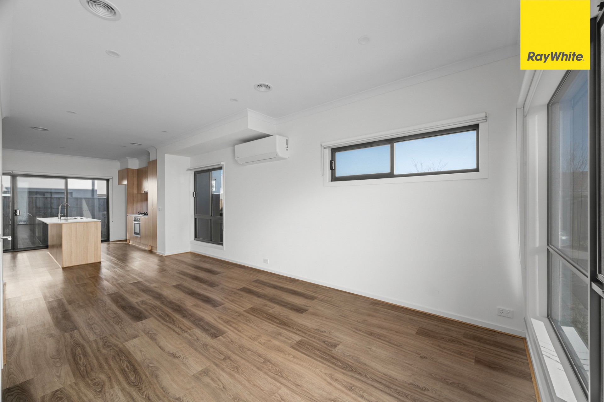 13 Steadfield Circuit, Melton South, VIC 3338