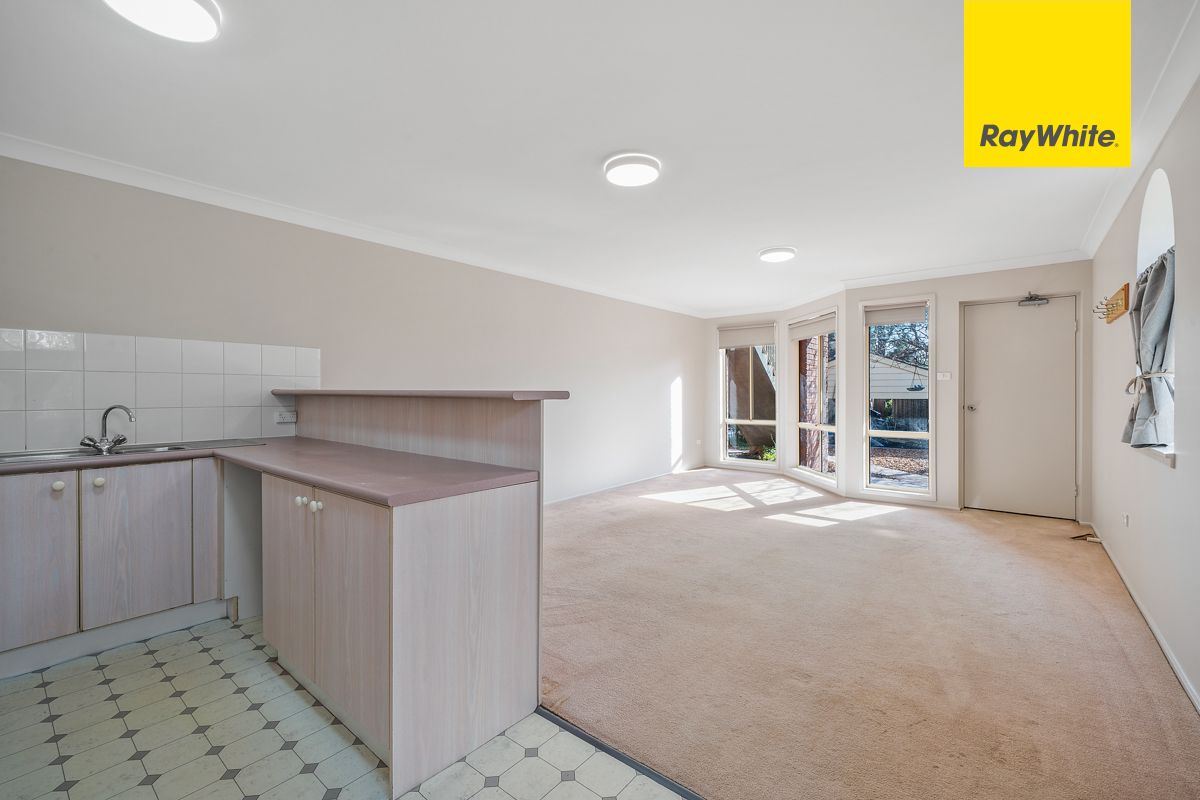 21A/12 Albermarle Place, Phillip, ACT 2606