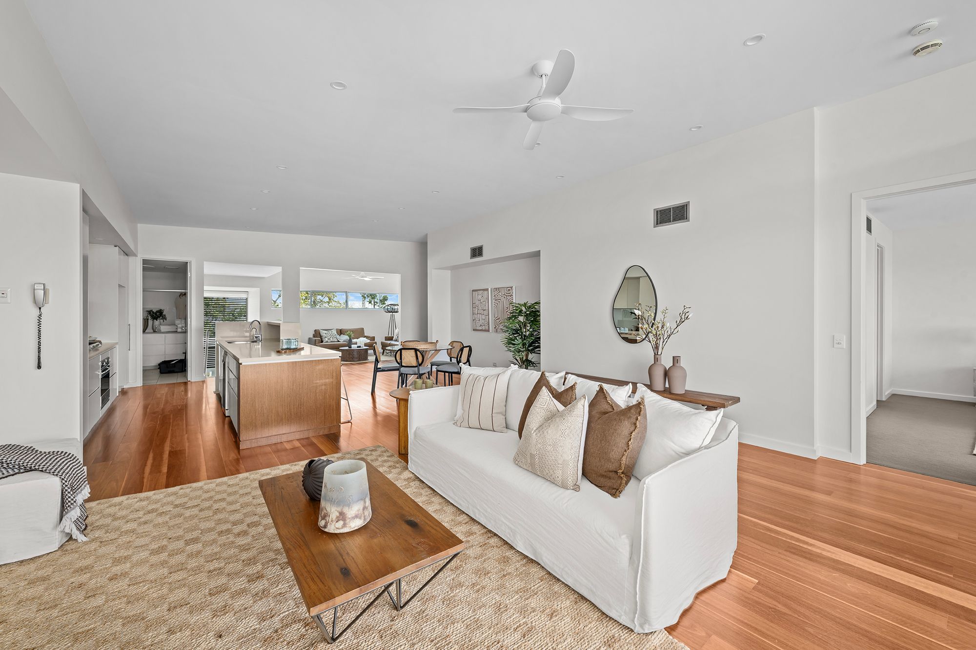 7520 Springfield Drive — photo 8 of 21