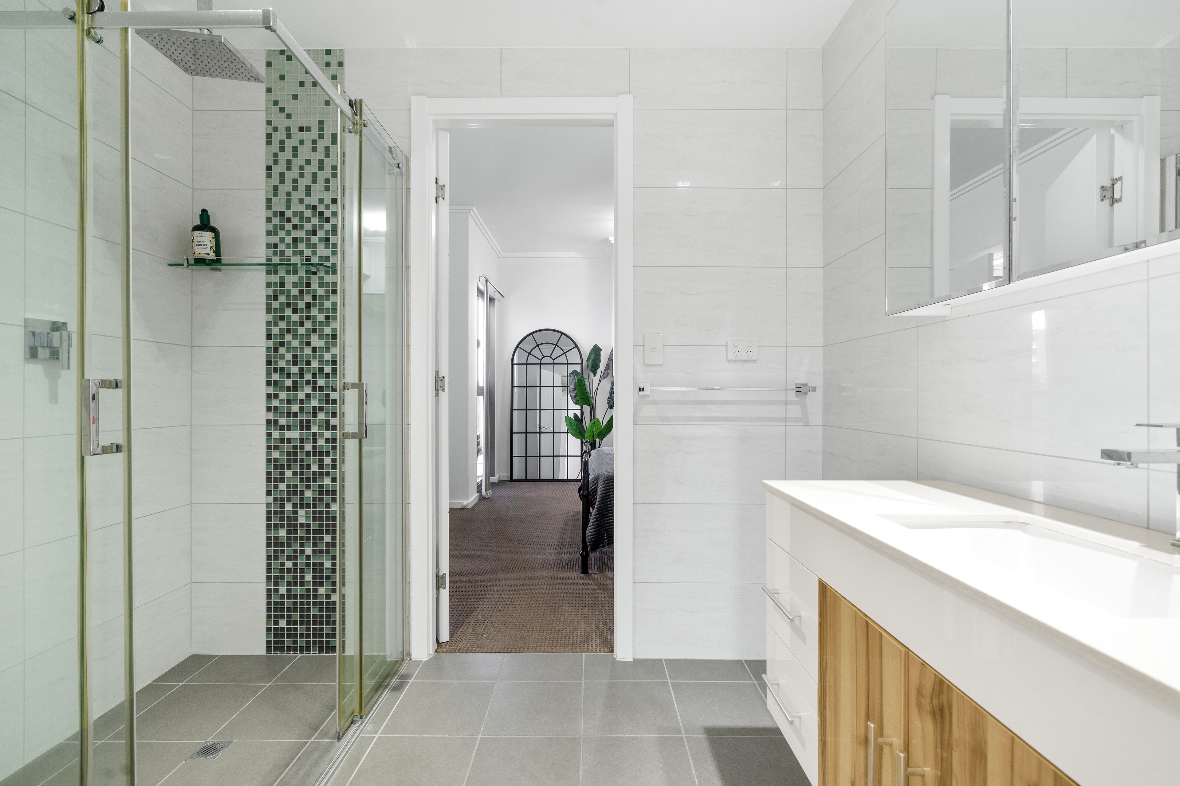 19/108 Mitchell Street — photo 12 of 17