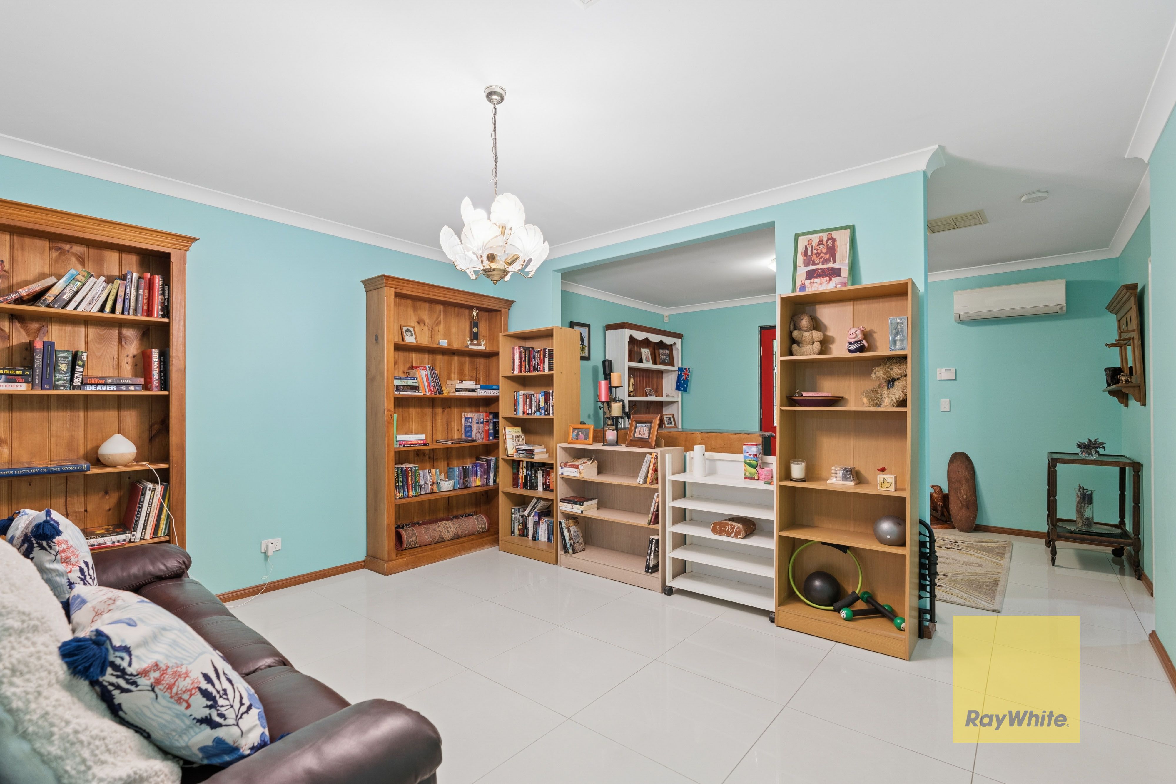 16 Upwood Circle — photo 4 of 30