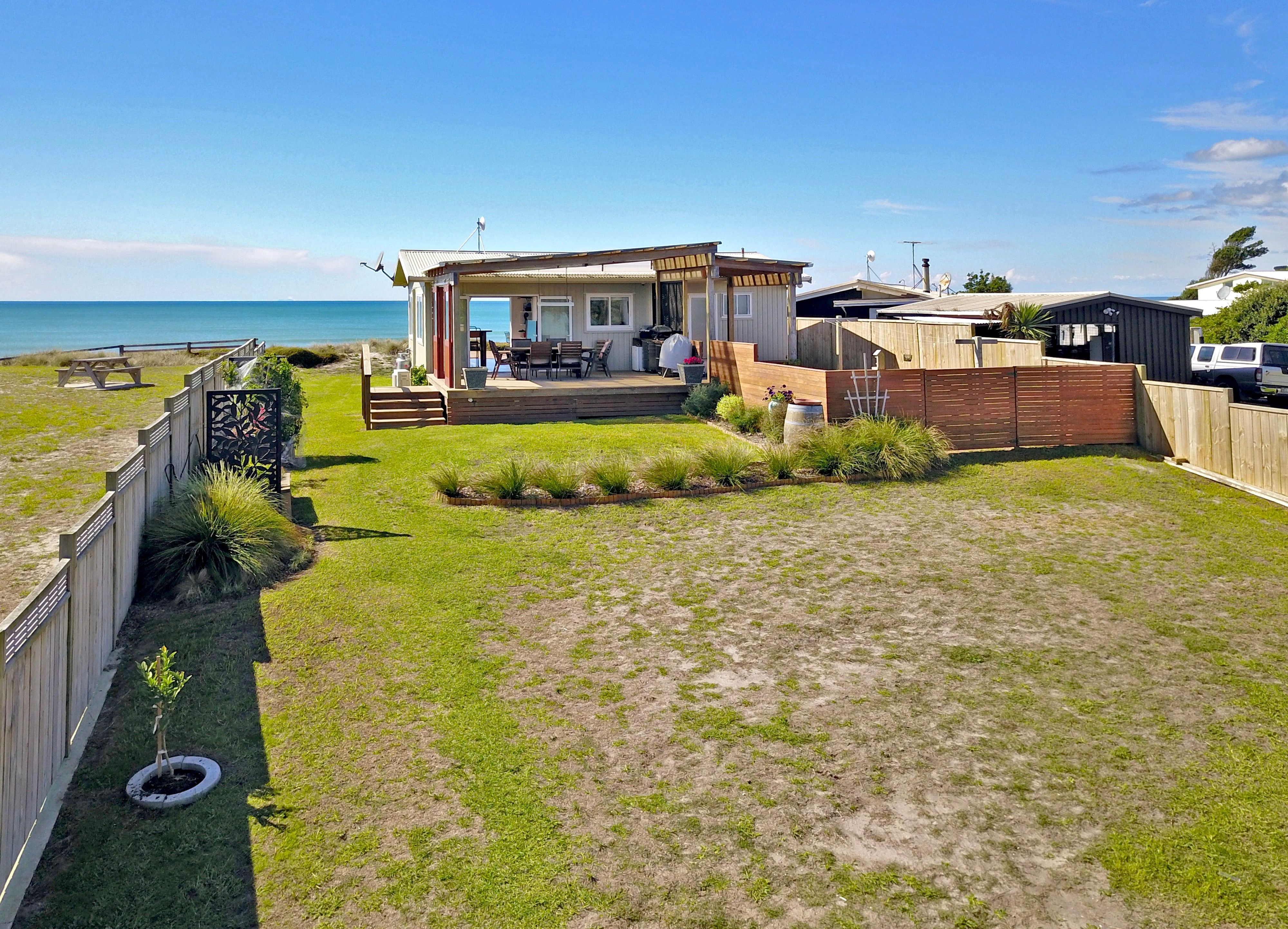 679 Pukehina Parade, Pukehina, Western Bay Of Plenty District
