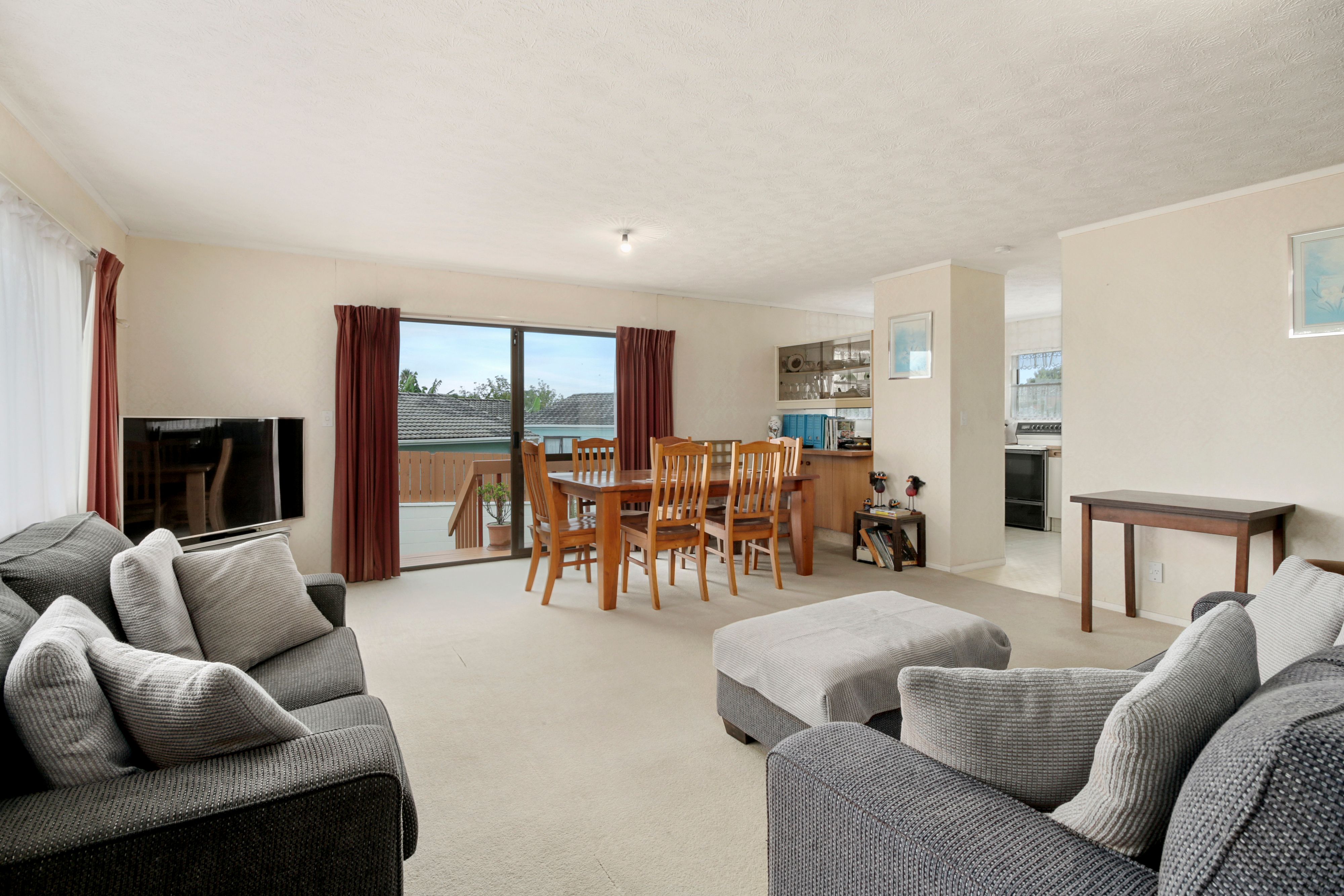 2/136 Barrack Road, Mount Wellington, Auckland City