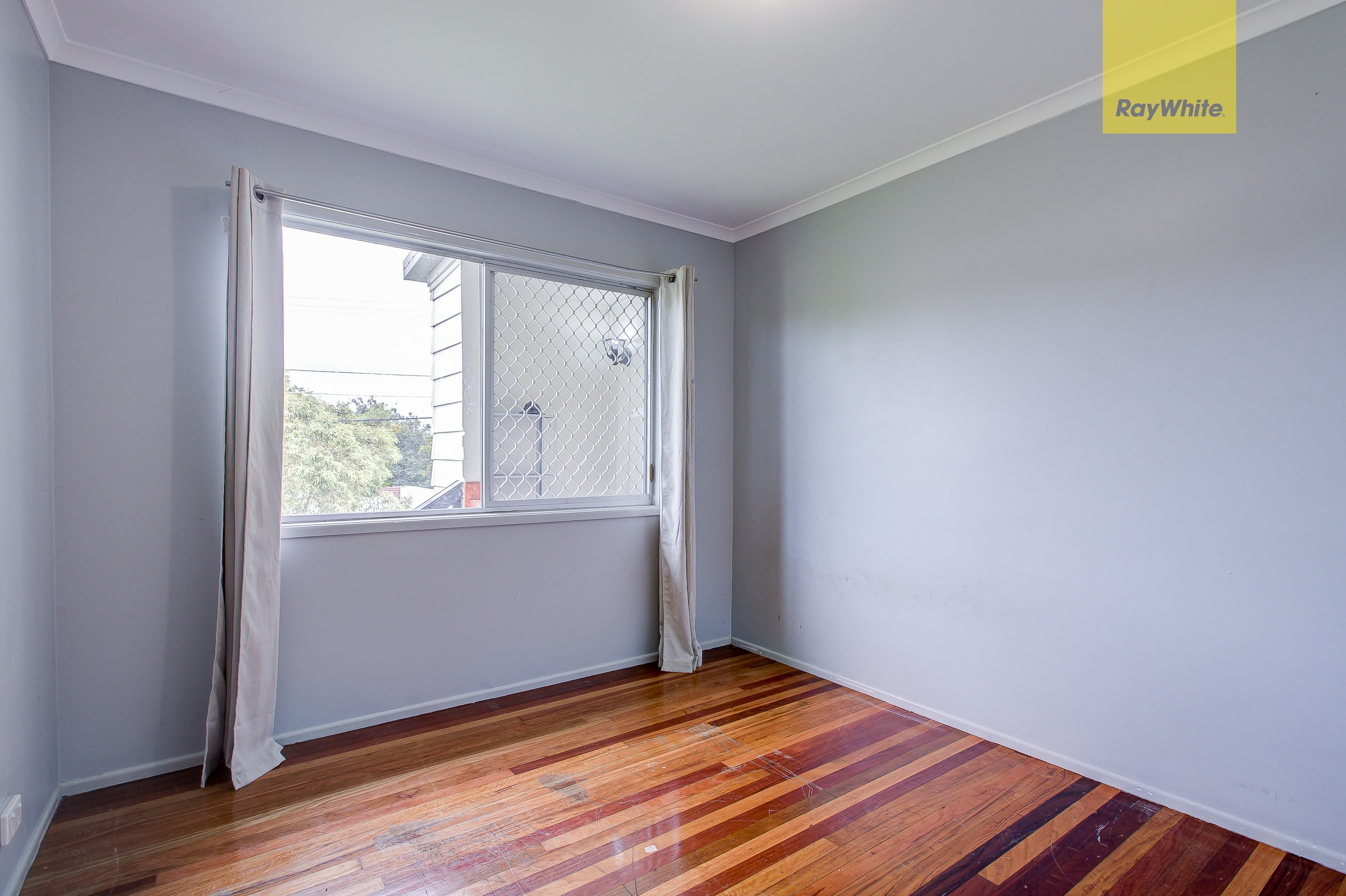 5 MARK Lane, Waterford, QLD 4133
