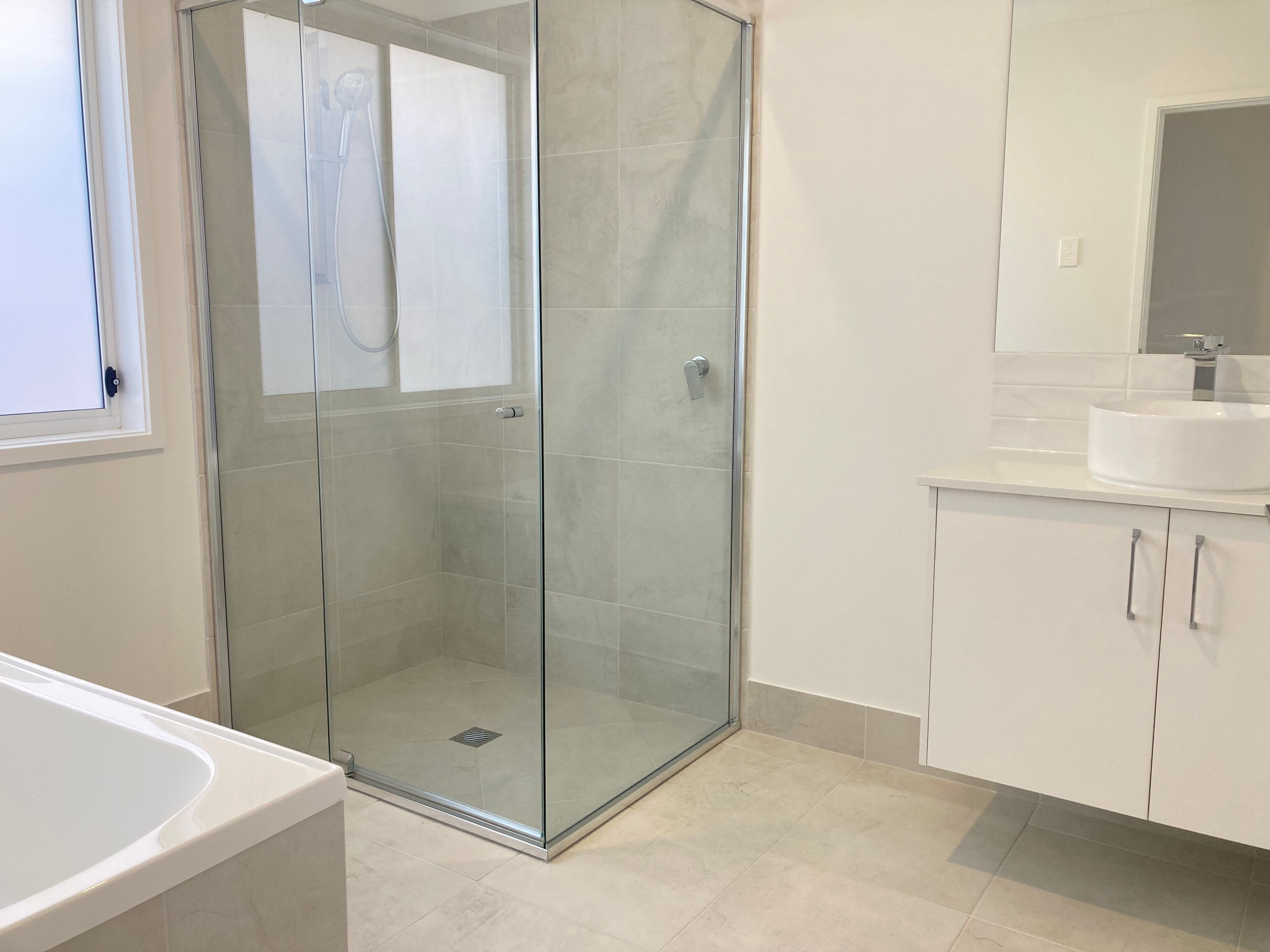 26 Lobella Crescent — photo 9 of 16