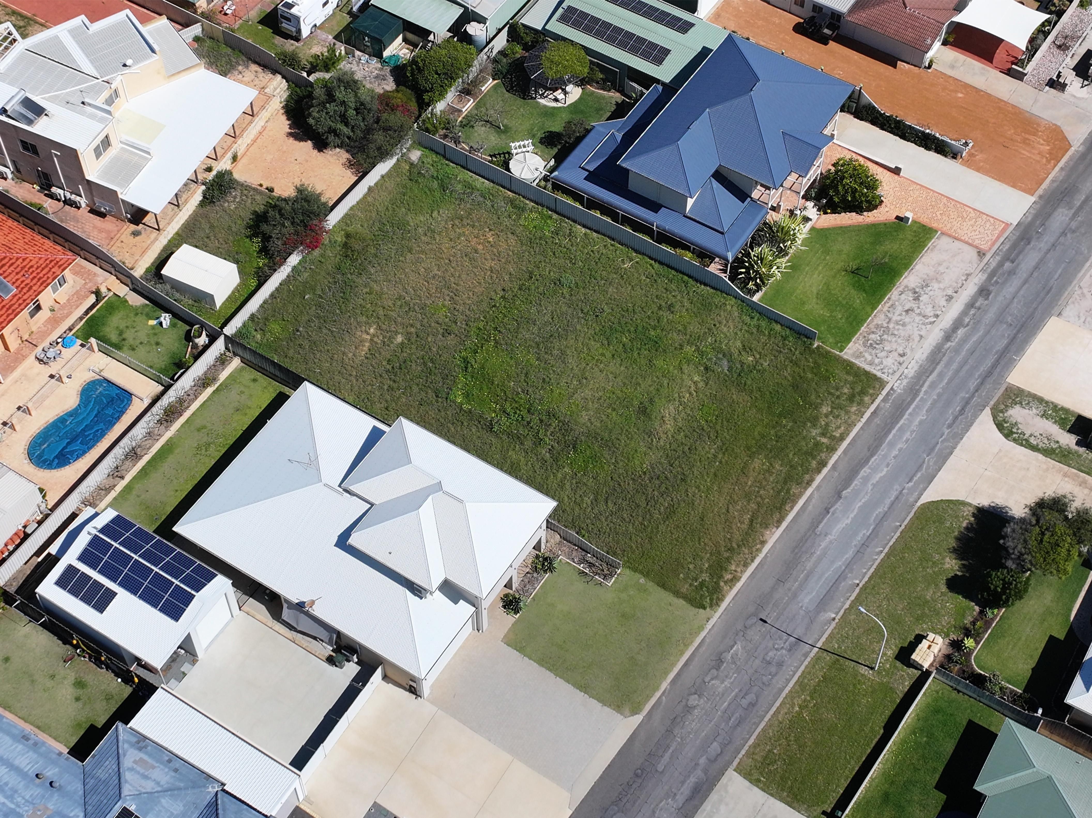 6 Seaview Court, Port Denison, WA 6525