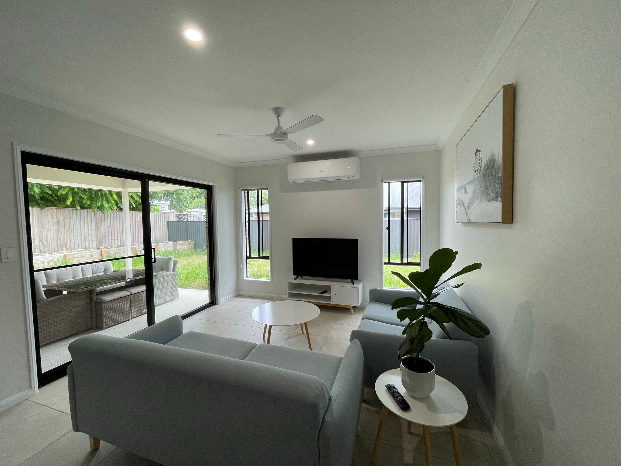 8 Discovery Close, Glass House Mountains, QLD 4518