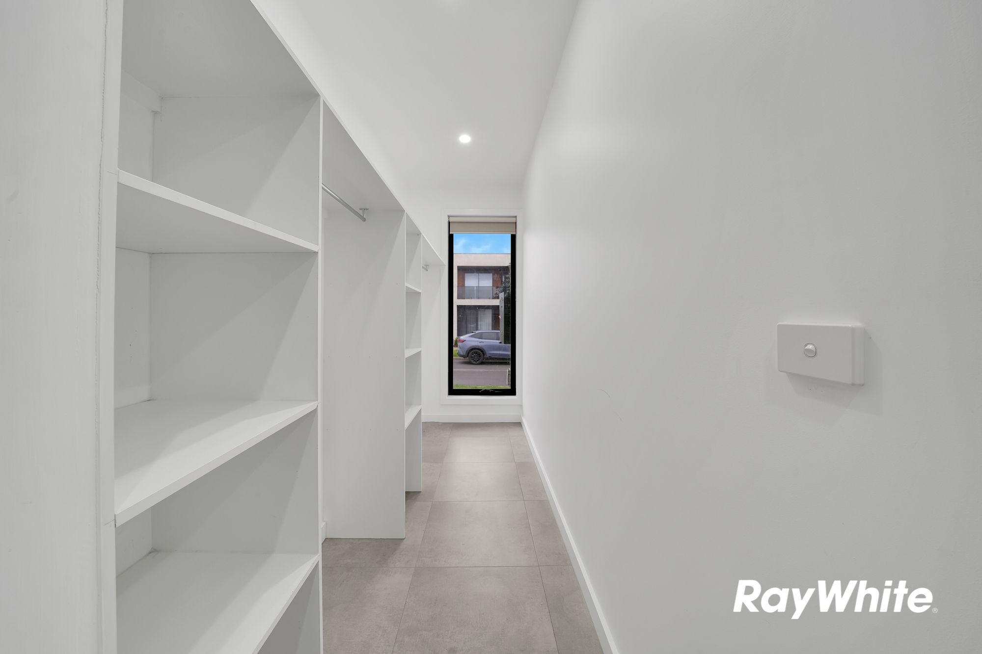 24 Byron Street — photo 17 of 19