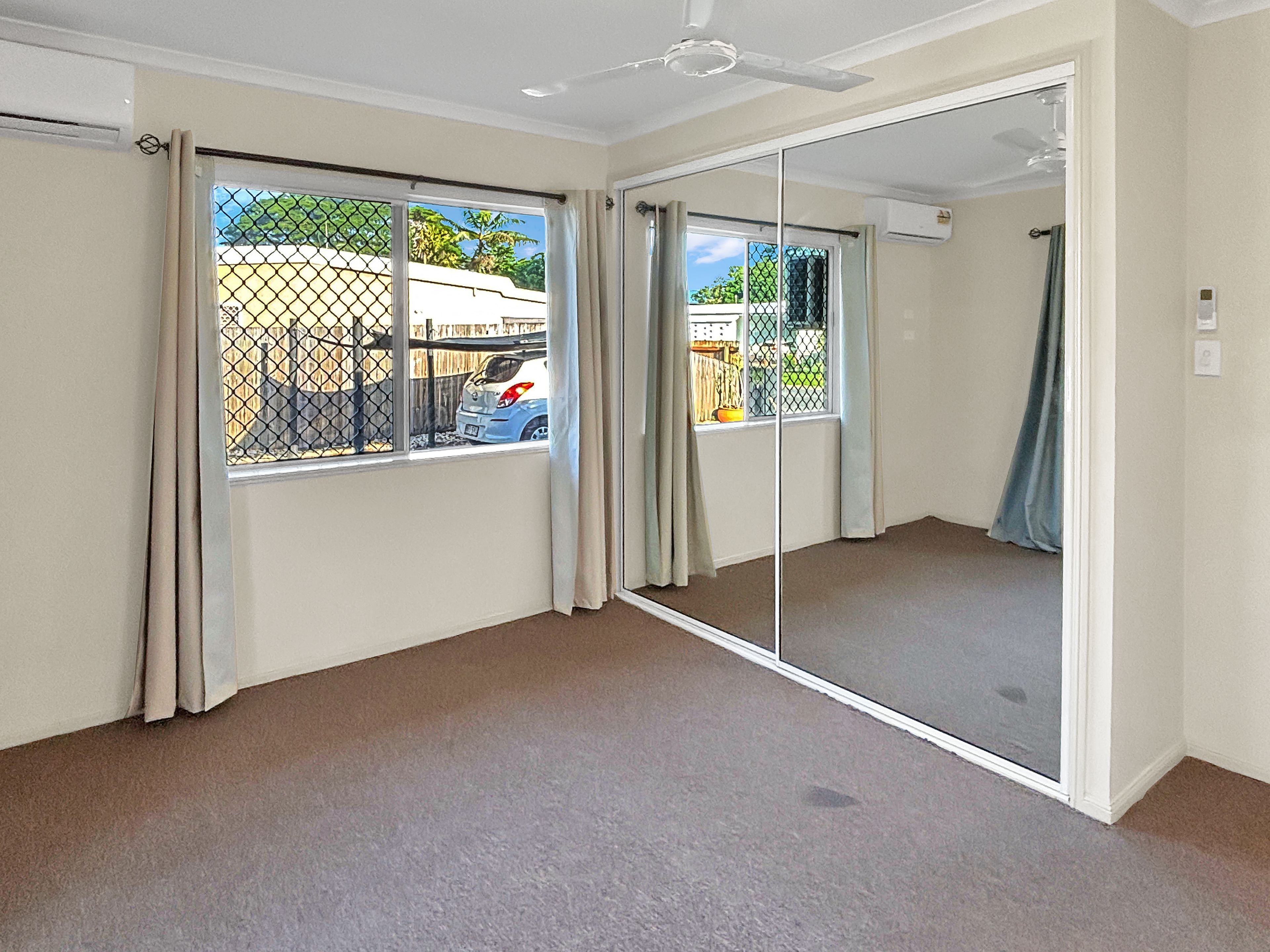 1/61 Hayward Street — photo 6 of 10