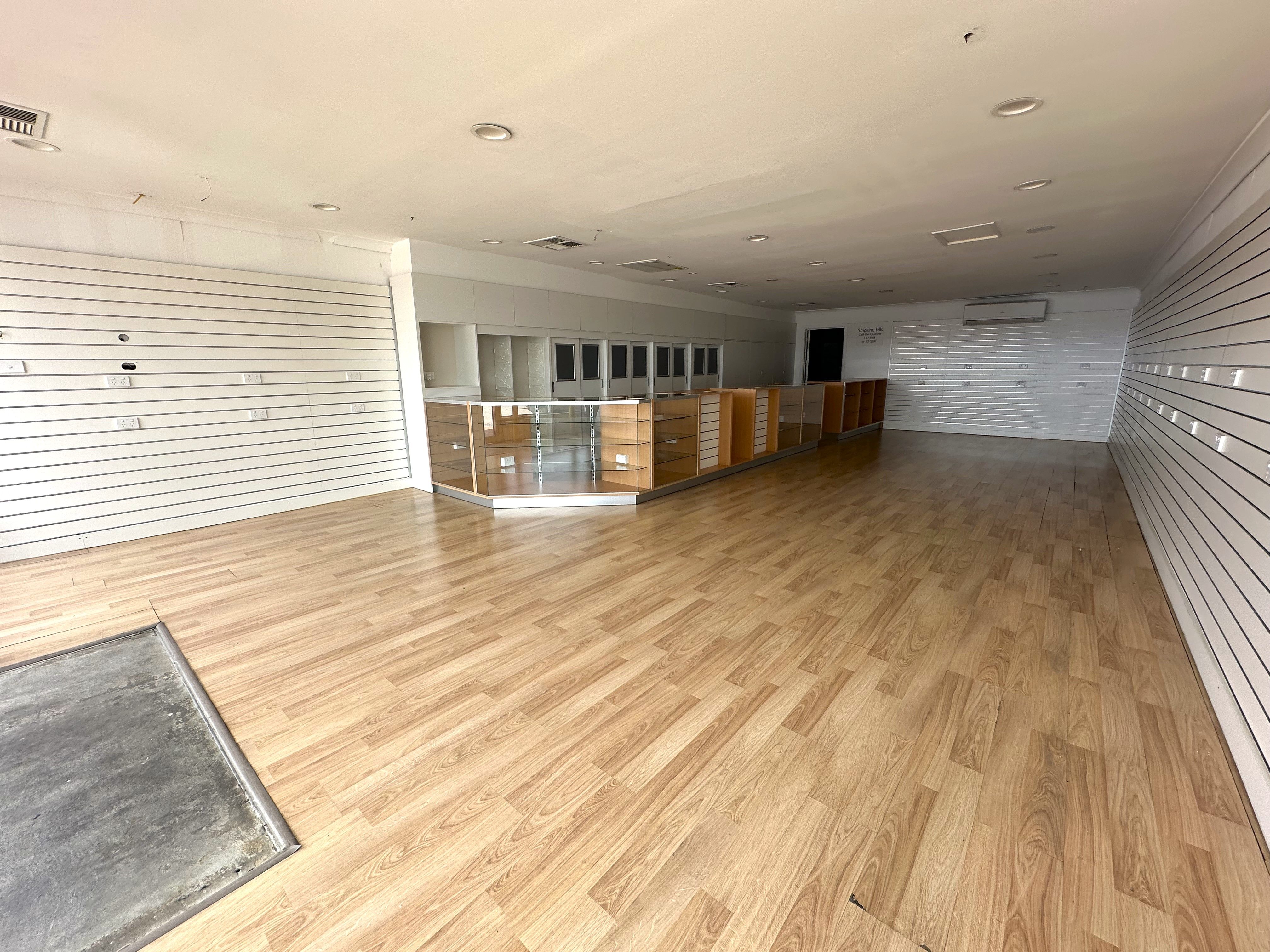 245 Boorowa Street, Young, NSW 2594