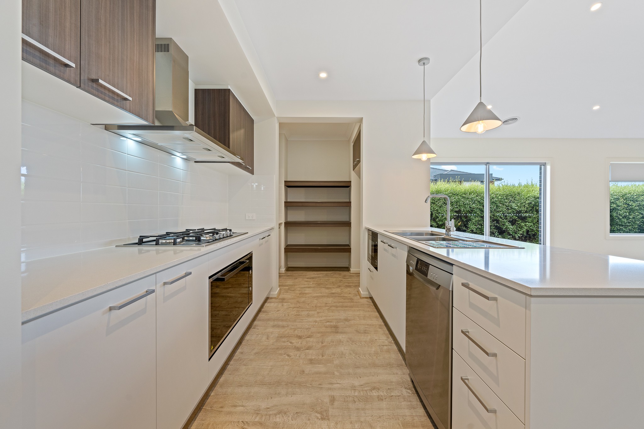 1 Rothesay Avenue, Clyde, VIC 3978