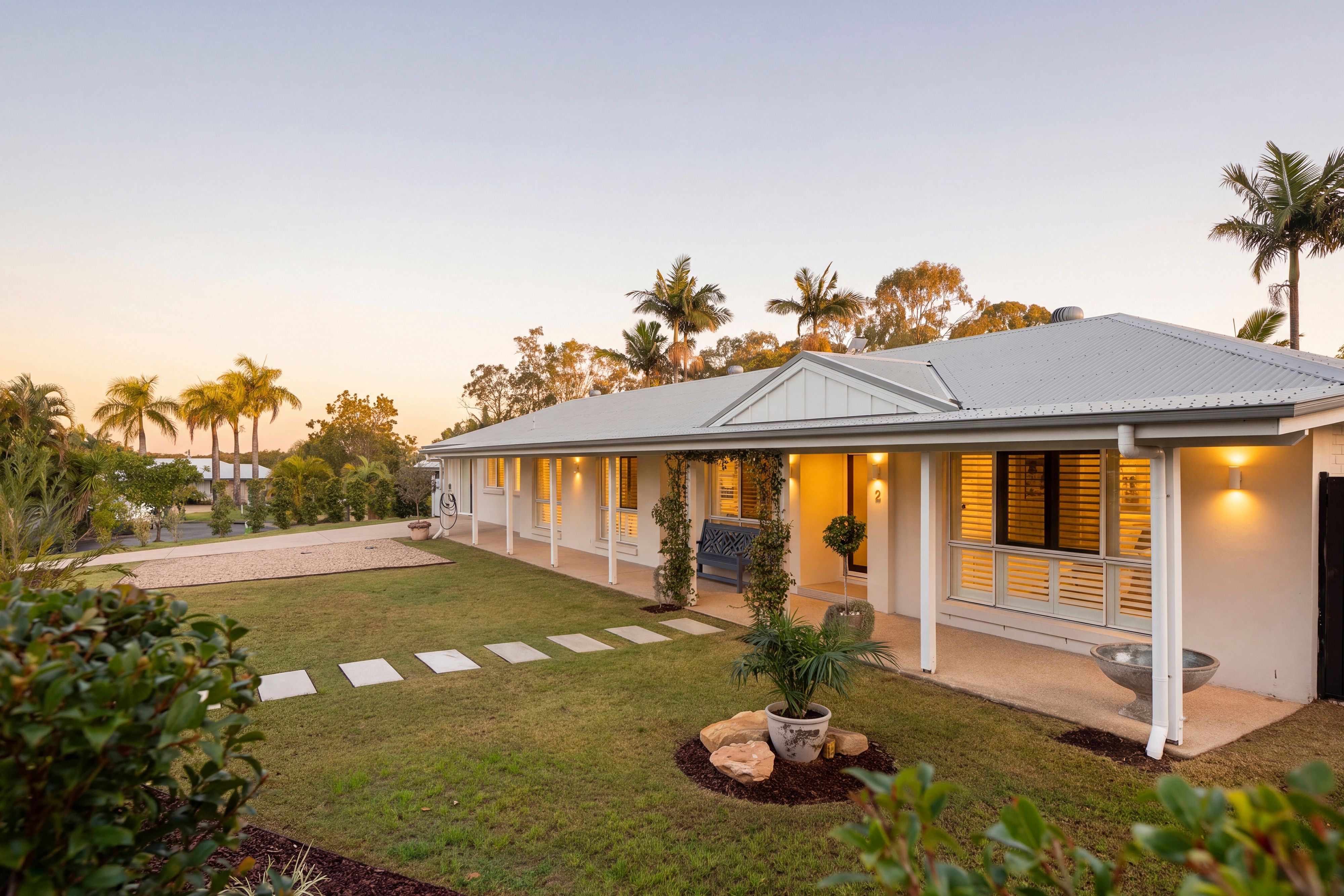2 Murdoch Court — photo 2 of 27