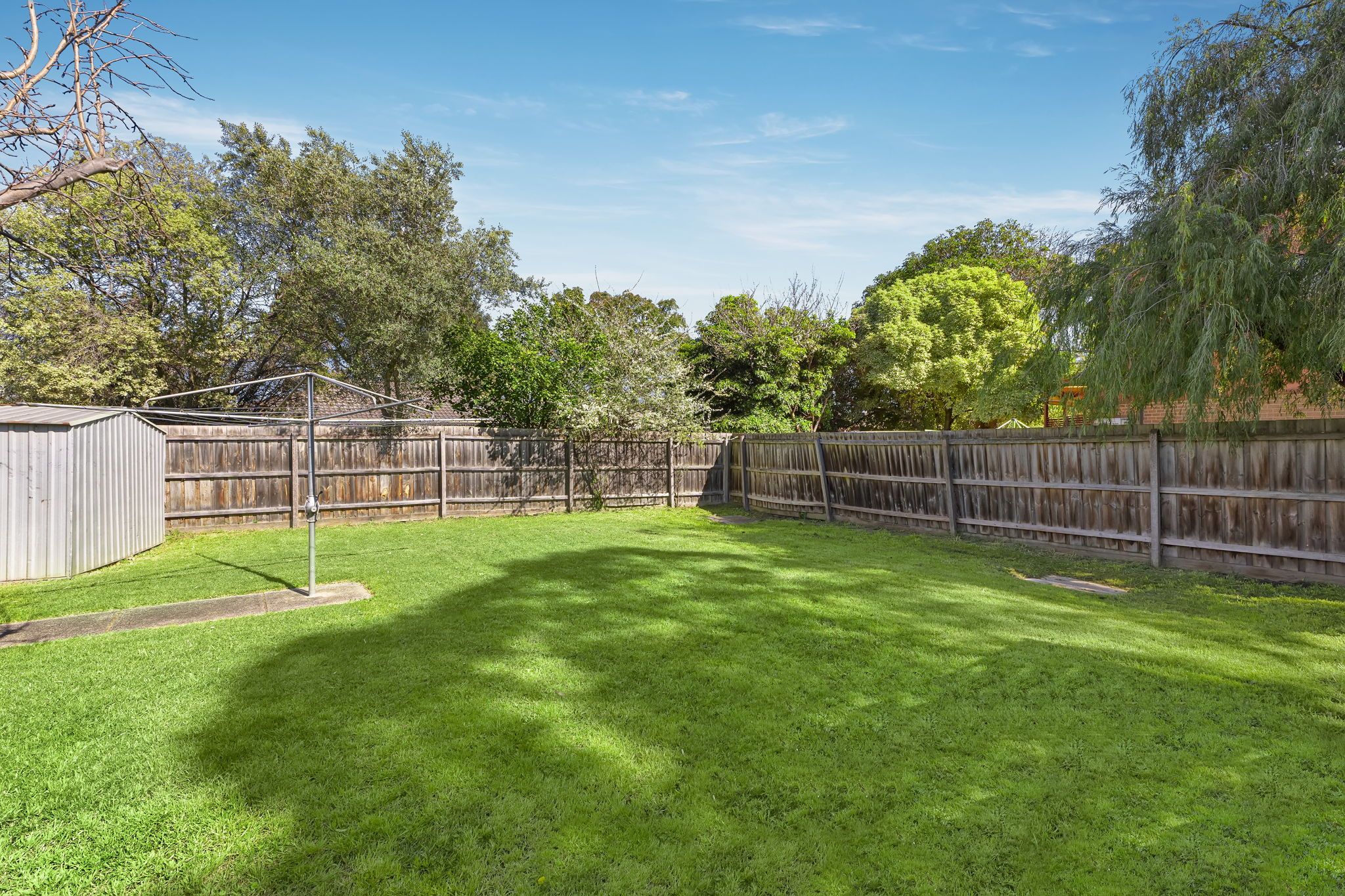 38 Freeman Crescent — photo 11 of 17