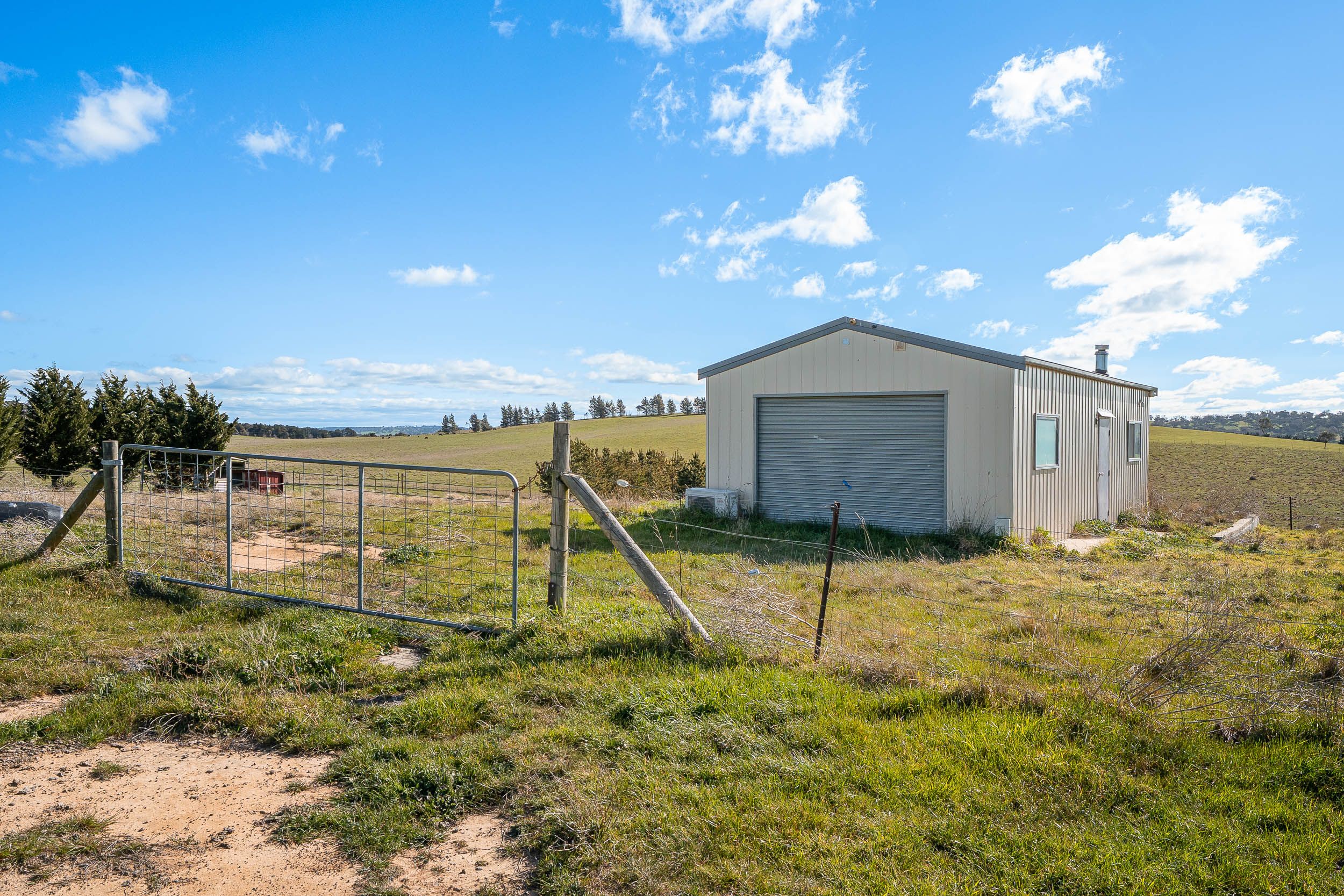 115 Range Road — photo 3 of 14