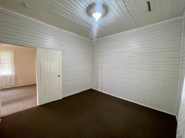 59 Saville Road — photo 14 of 17
