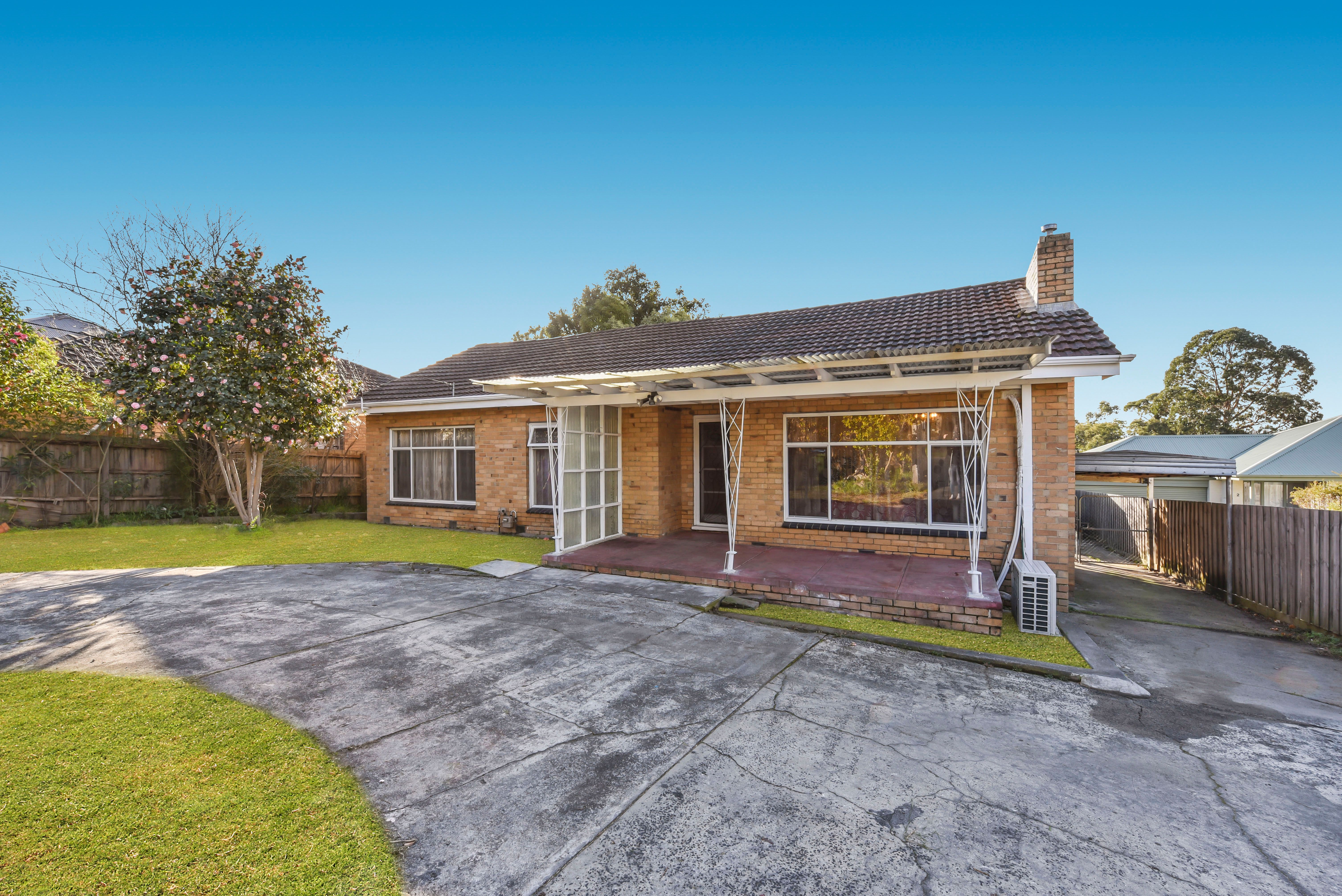 81 Hull Road, Croydon, VIC 3136