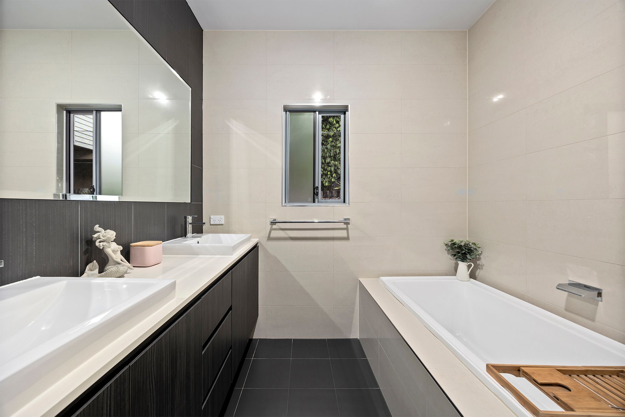 49 Larwill Avenue — photo 19 of 24