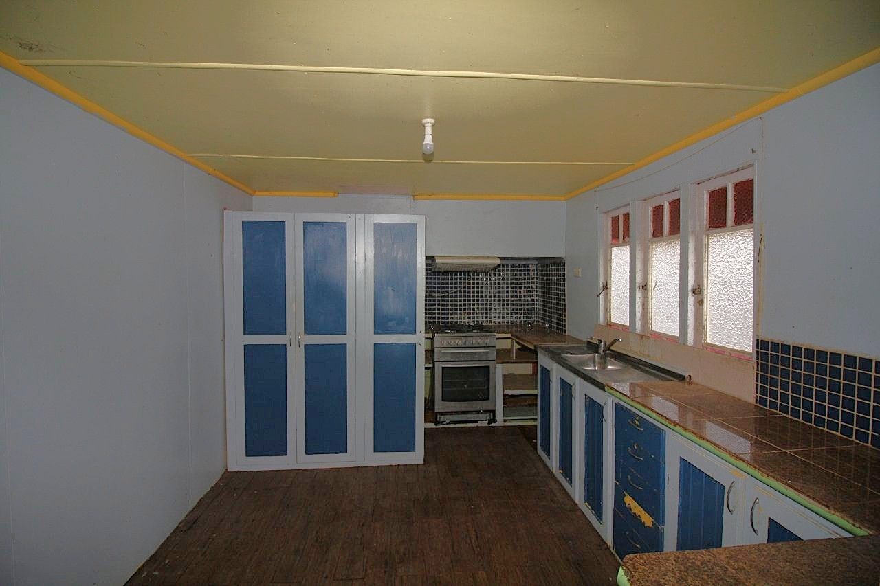 32 Millchester Road — photo 3 of 17
