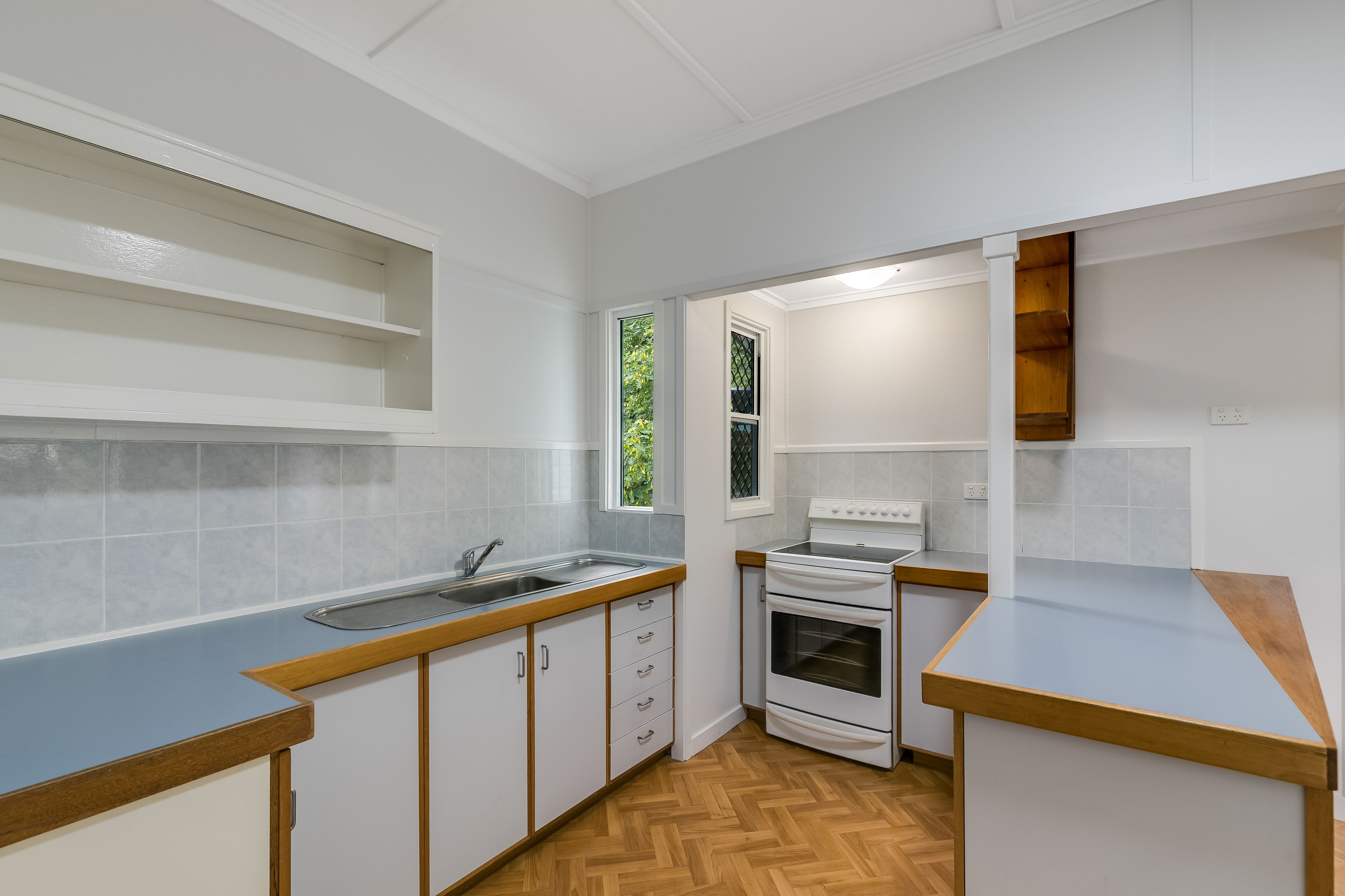 8 Dunkley Street, South Toowoomba, QLD 4350