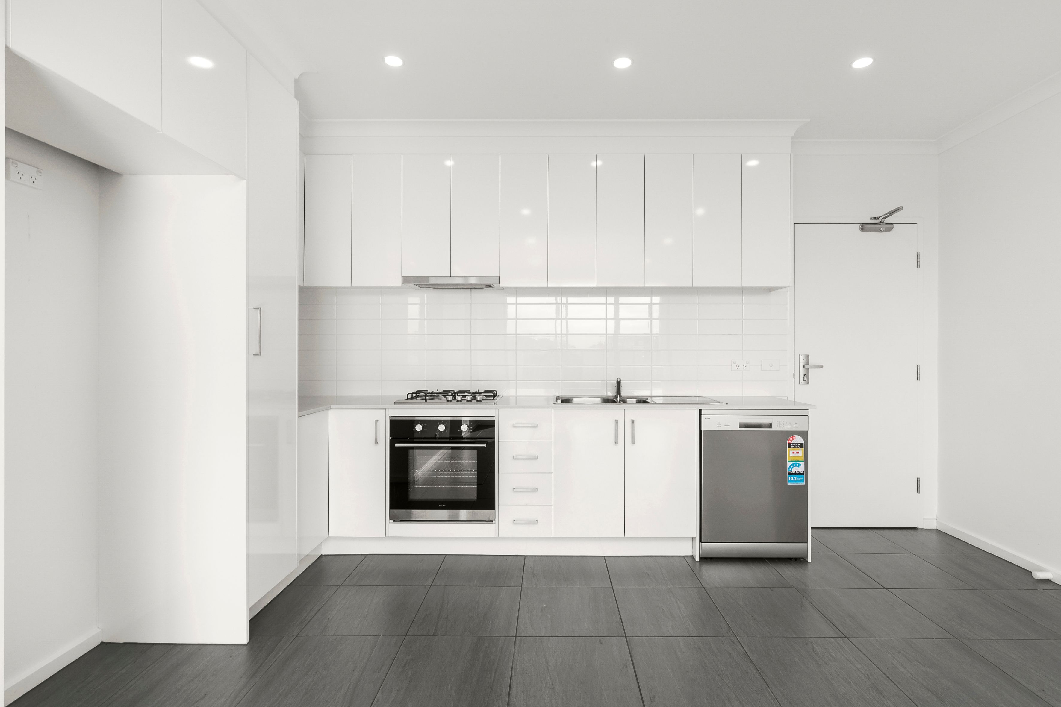 103/4 Highlander Drive, Craigieburn, VIC 3064