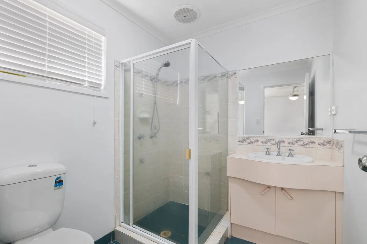 13 Minetta Street — photo 11 of 19