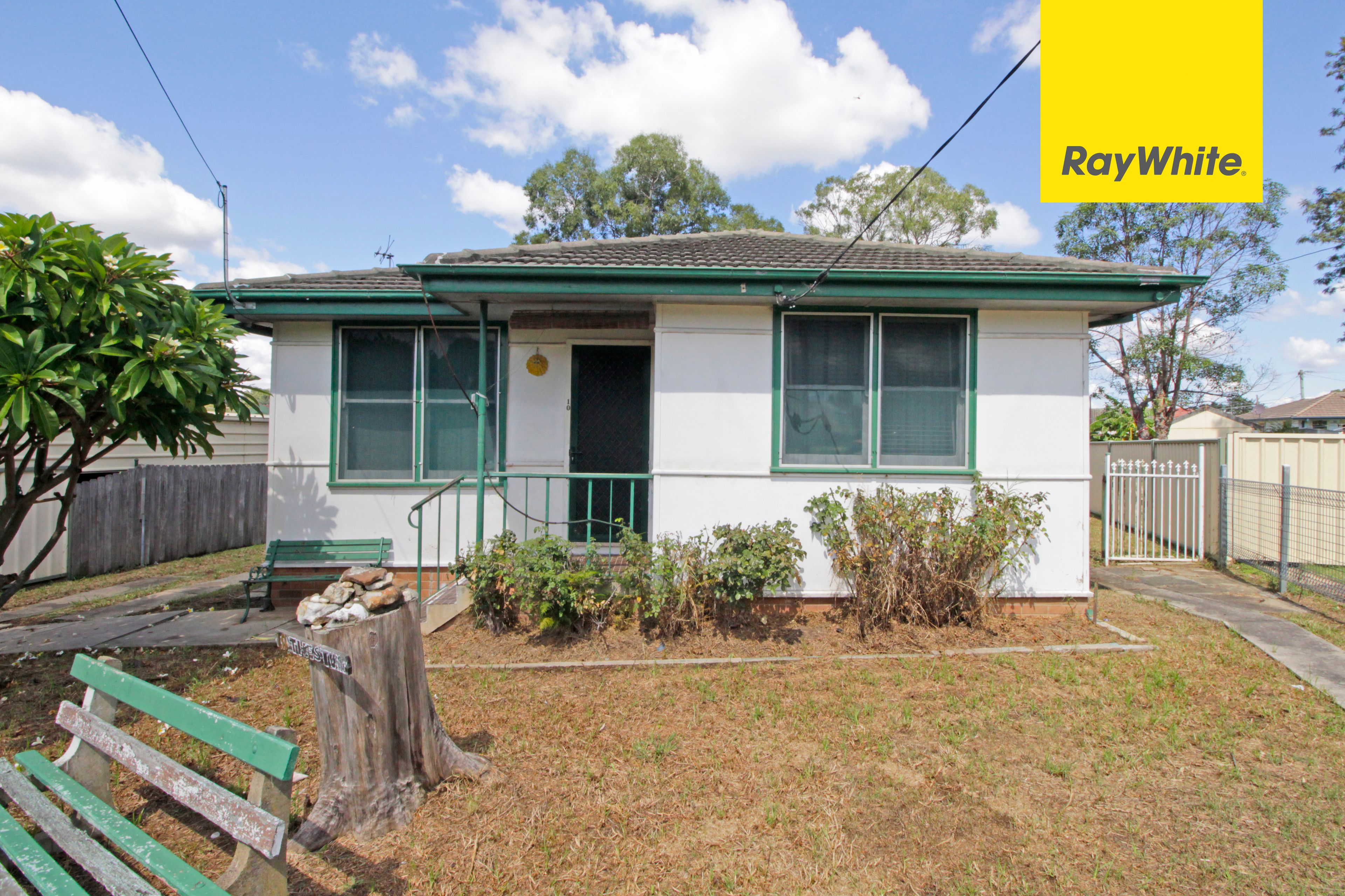 10 Lister Avenue