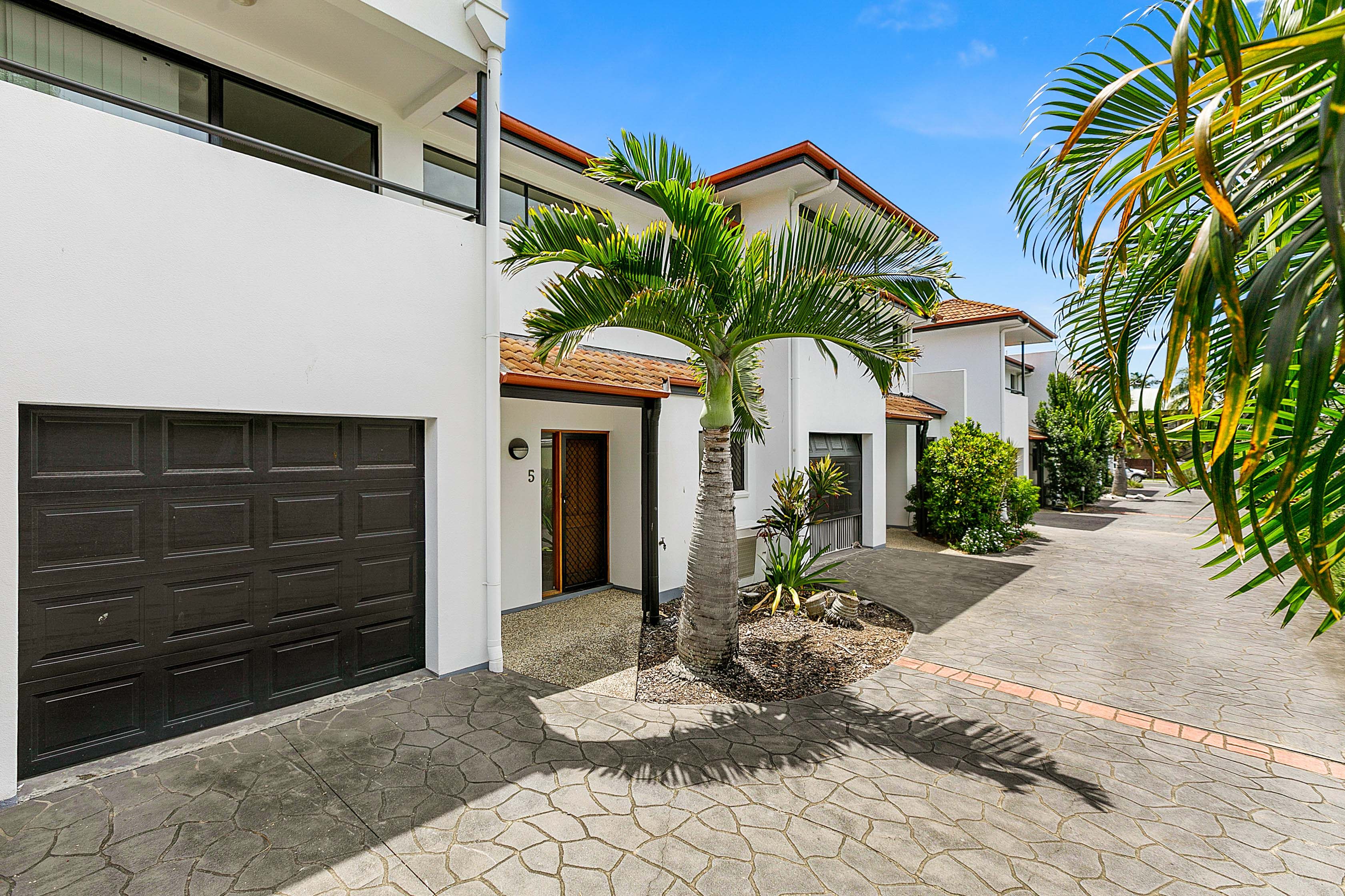 179 Torquay Road, Scarness QLD 4655