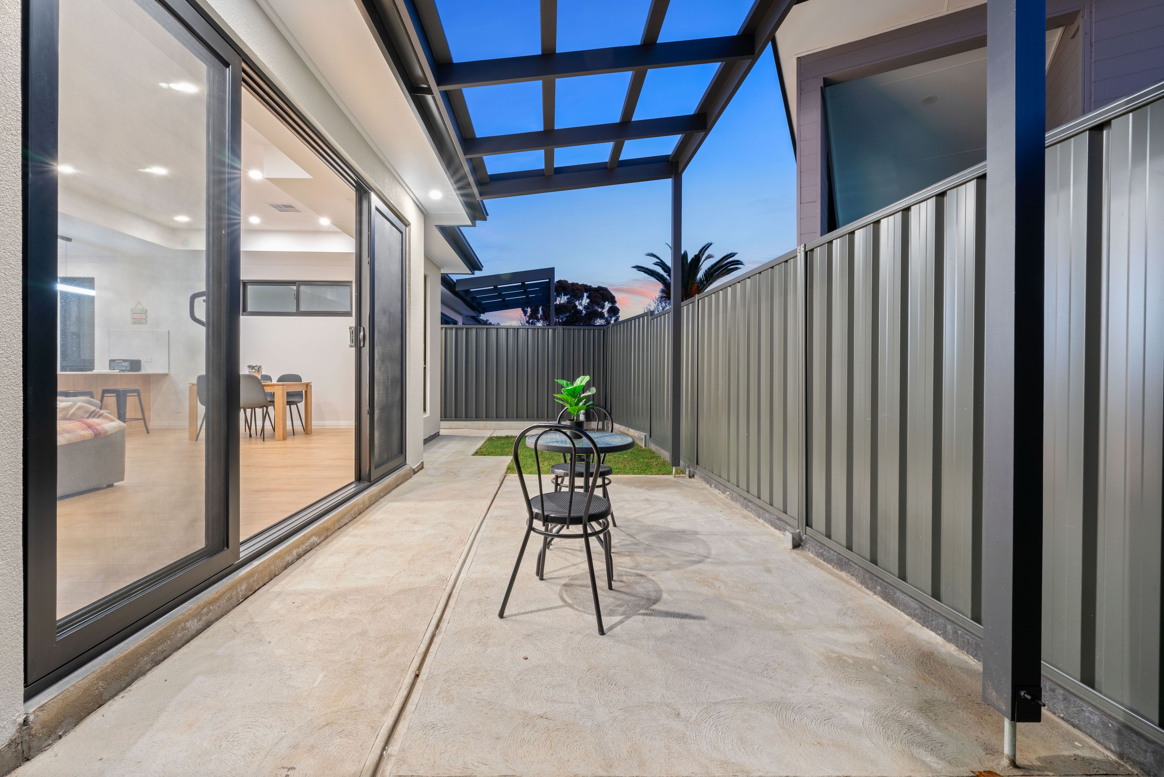 29 Guildford Street — photo 25 of 27
