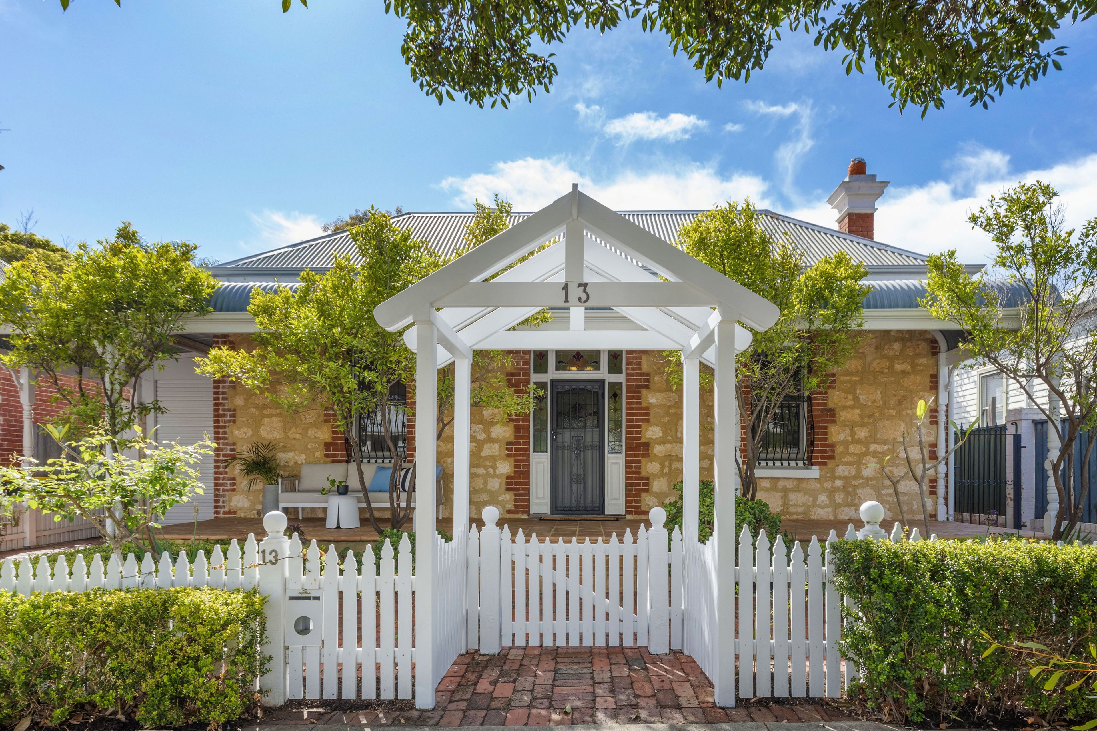 13 Glanville Street — photo from Ray White Cottesloe Mosman Park