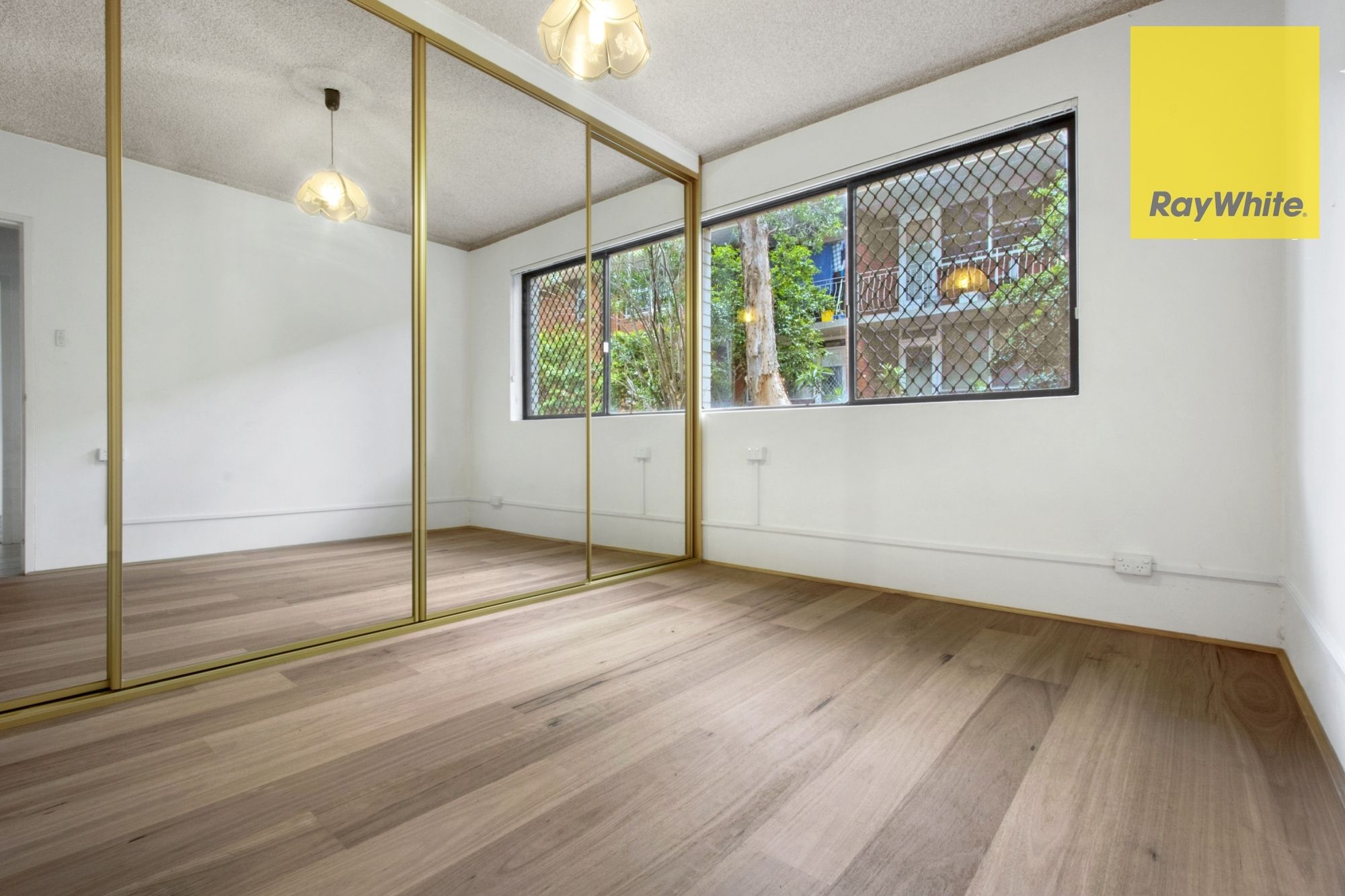 2/38 Hunter Street, Hornsby, NSW 2077