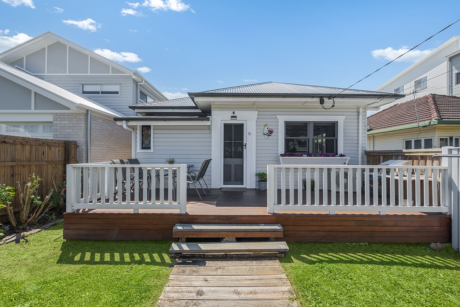 6 Manley Street — photo from Ray White Scarborough