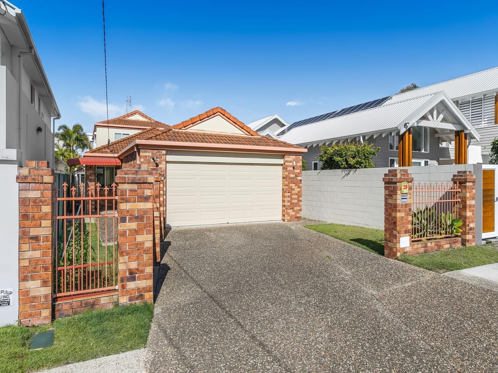 28 Arthur Street, Mermaid Beach, QLD 4218
