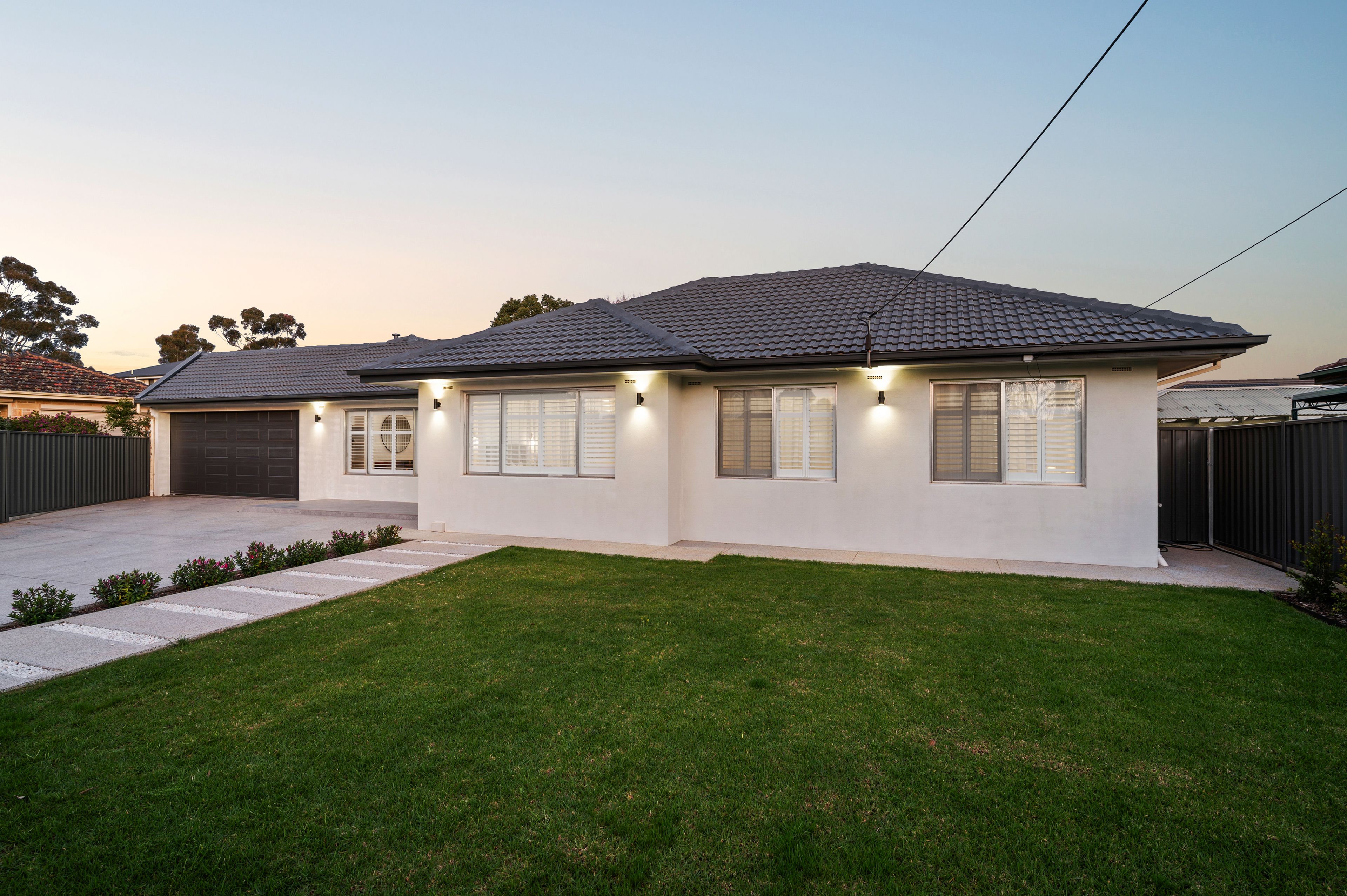4 Treana Crescent, Paradise, SA 5075