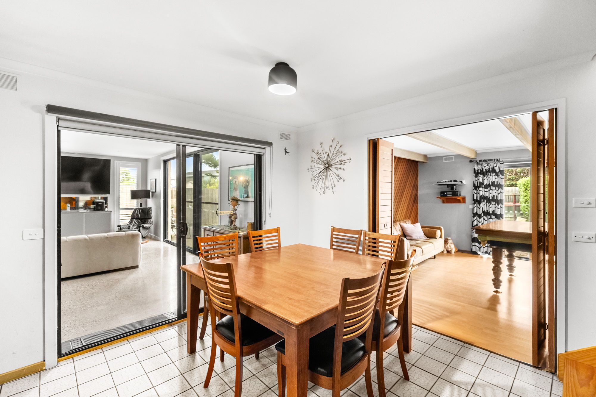 30 Tyrone Street — photo 9 of 23
