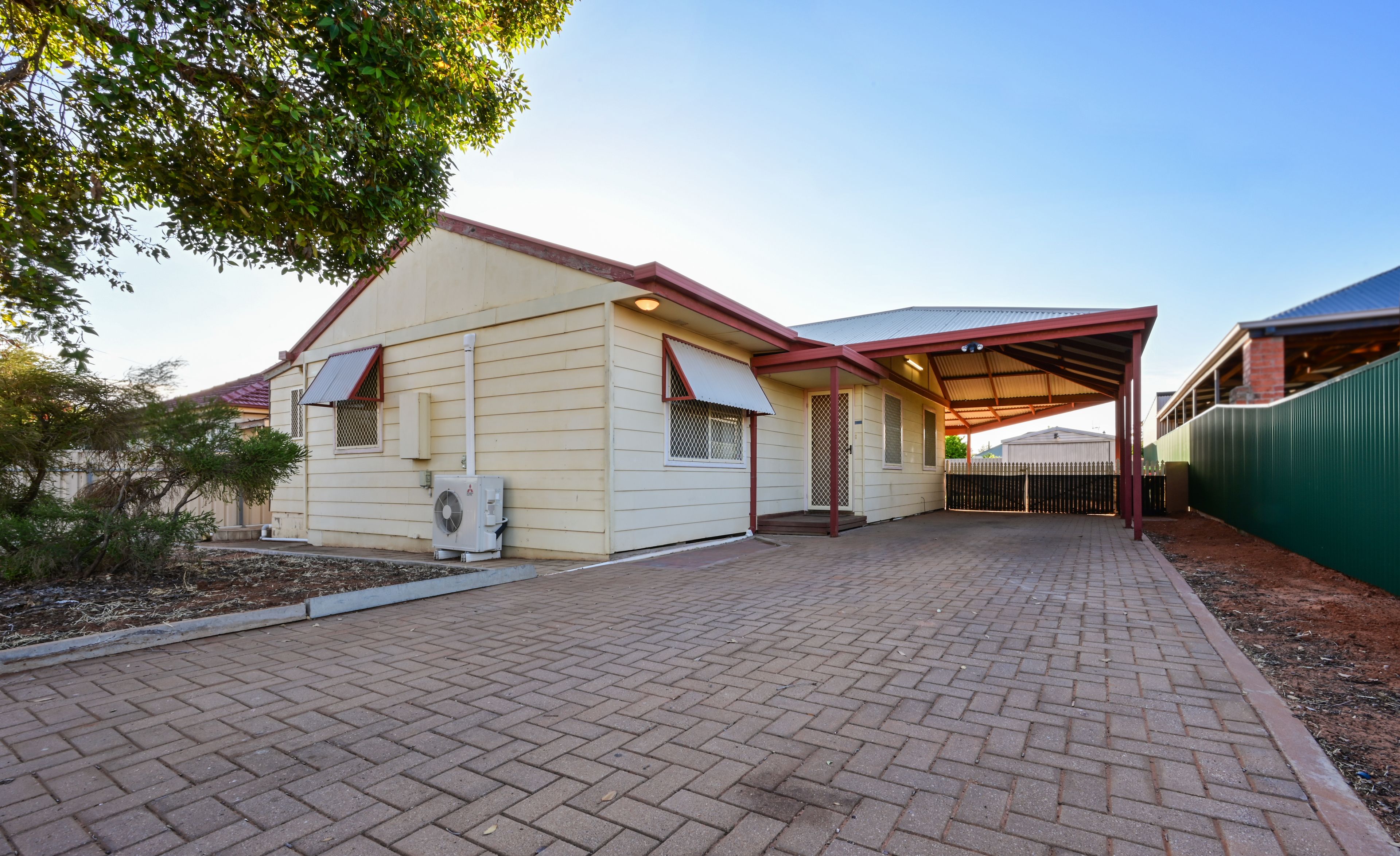 27 DAVENPORT Street, Port Augusta SA 5700