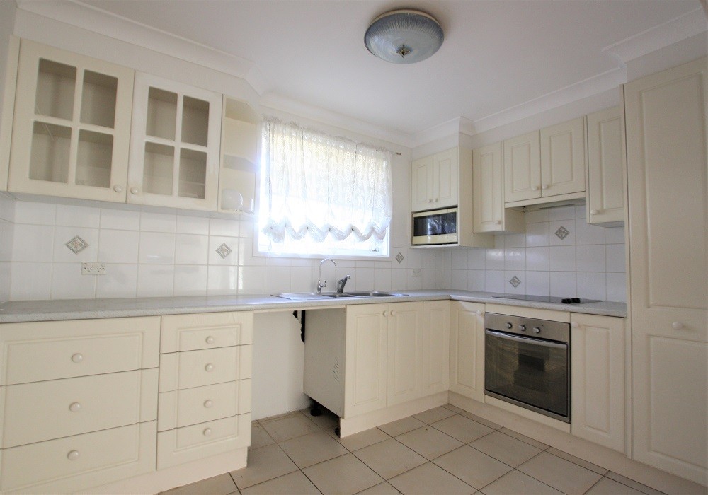 47 Clifford Crescent, Ingleburn, NSW 2565