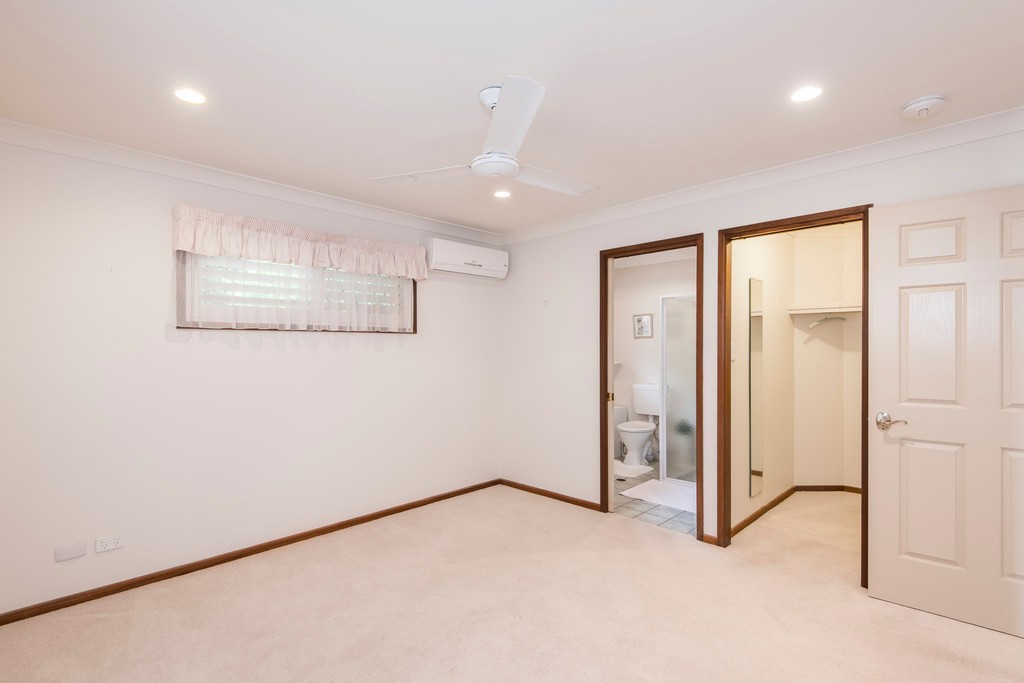 6 Felicia Place, Eatons Hill, QLD 4037