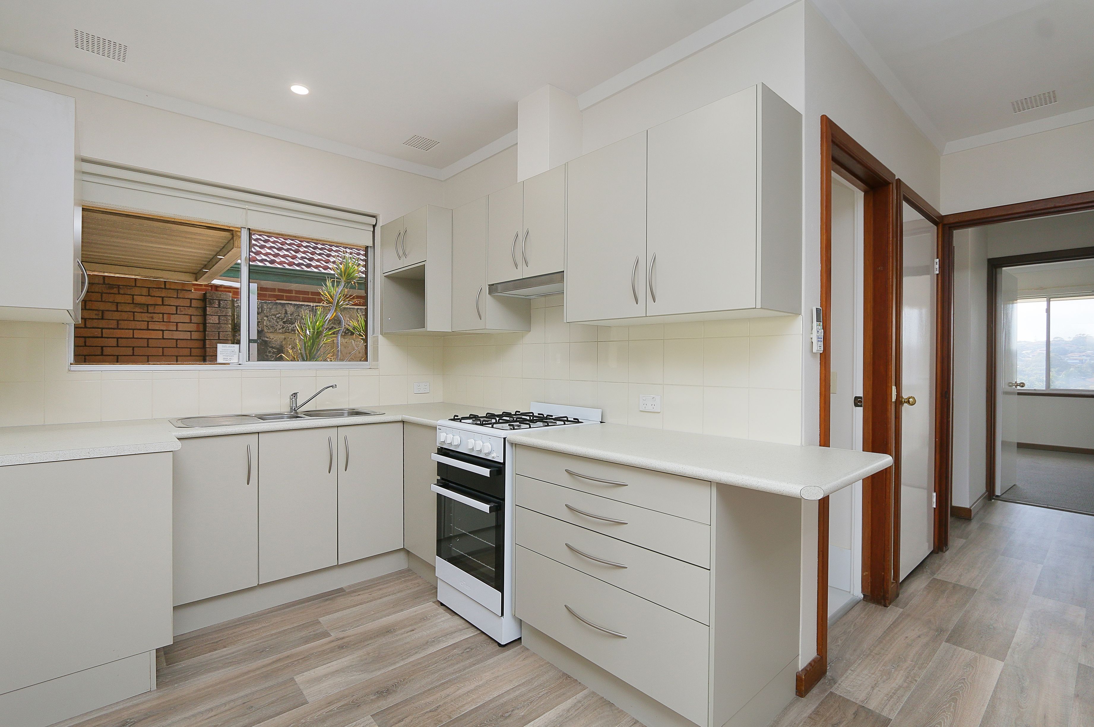 304A HAMILTON Road, Spearwood, WA 6163