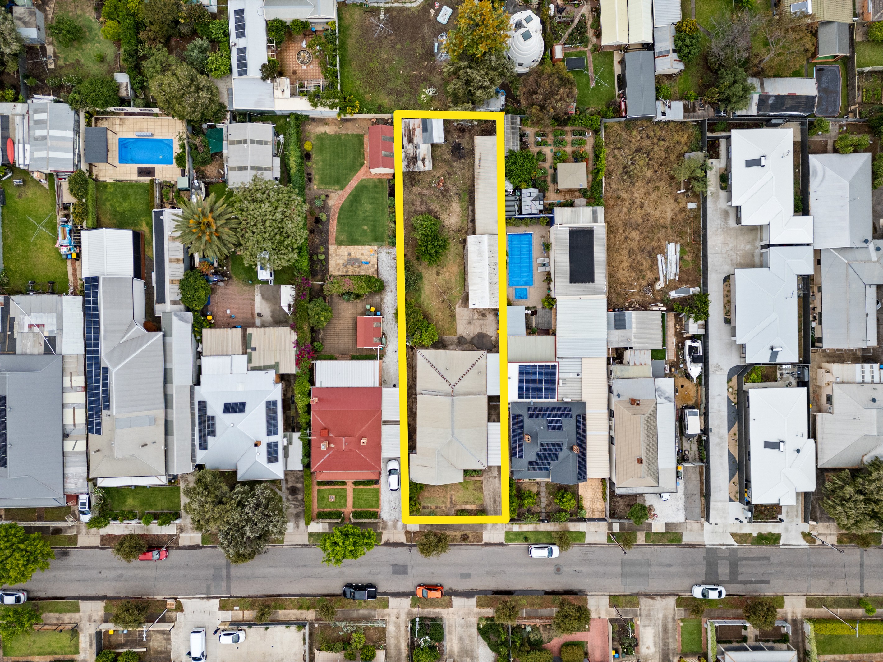 18 Bishops Avenue, Alberton, SA 5014